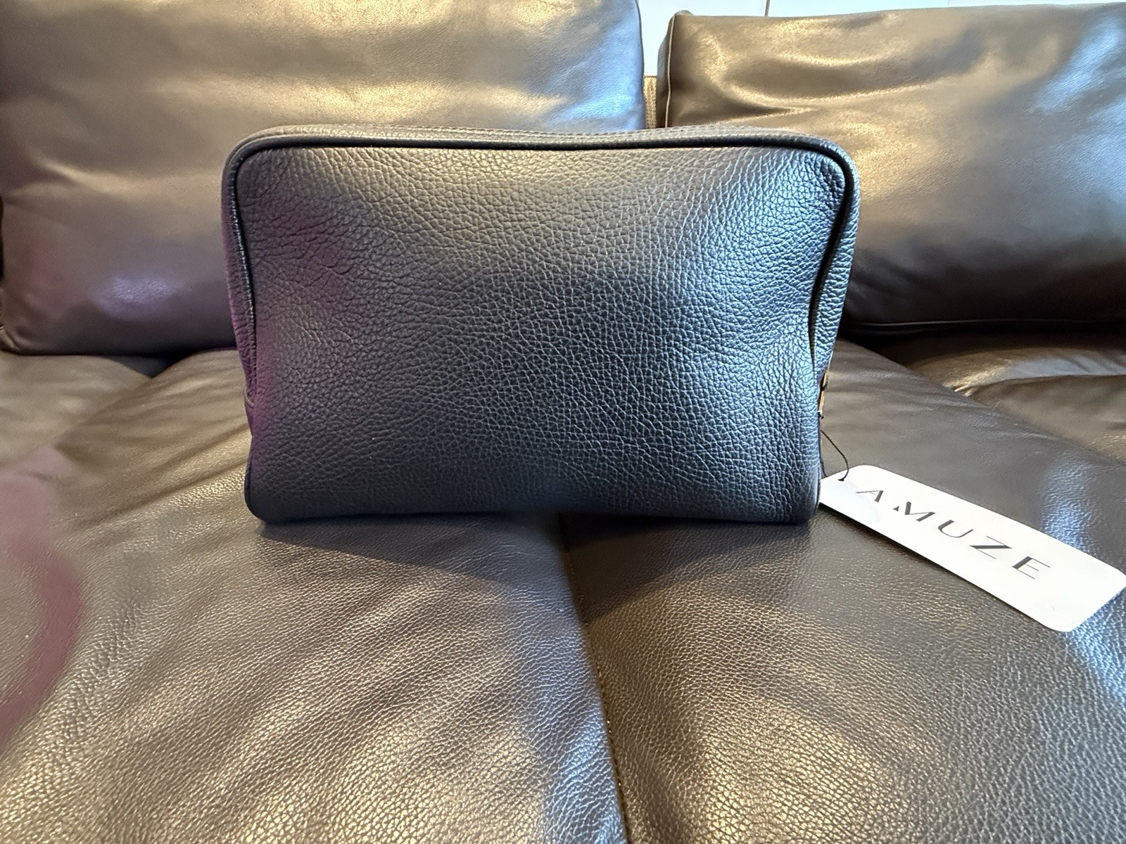 Tom Ford Olive Black Pebble Grained Leather Single Zip Toiletry Bag NWT $0 Ship