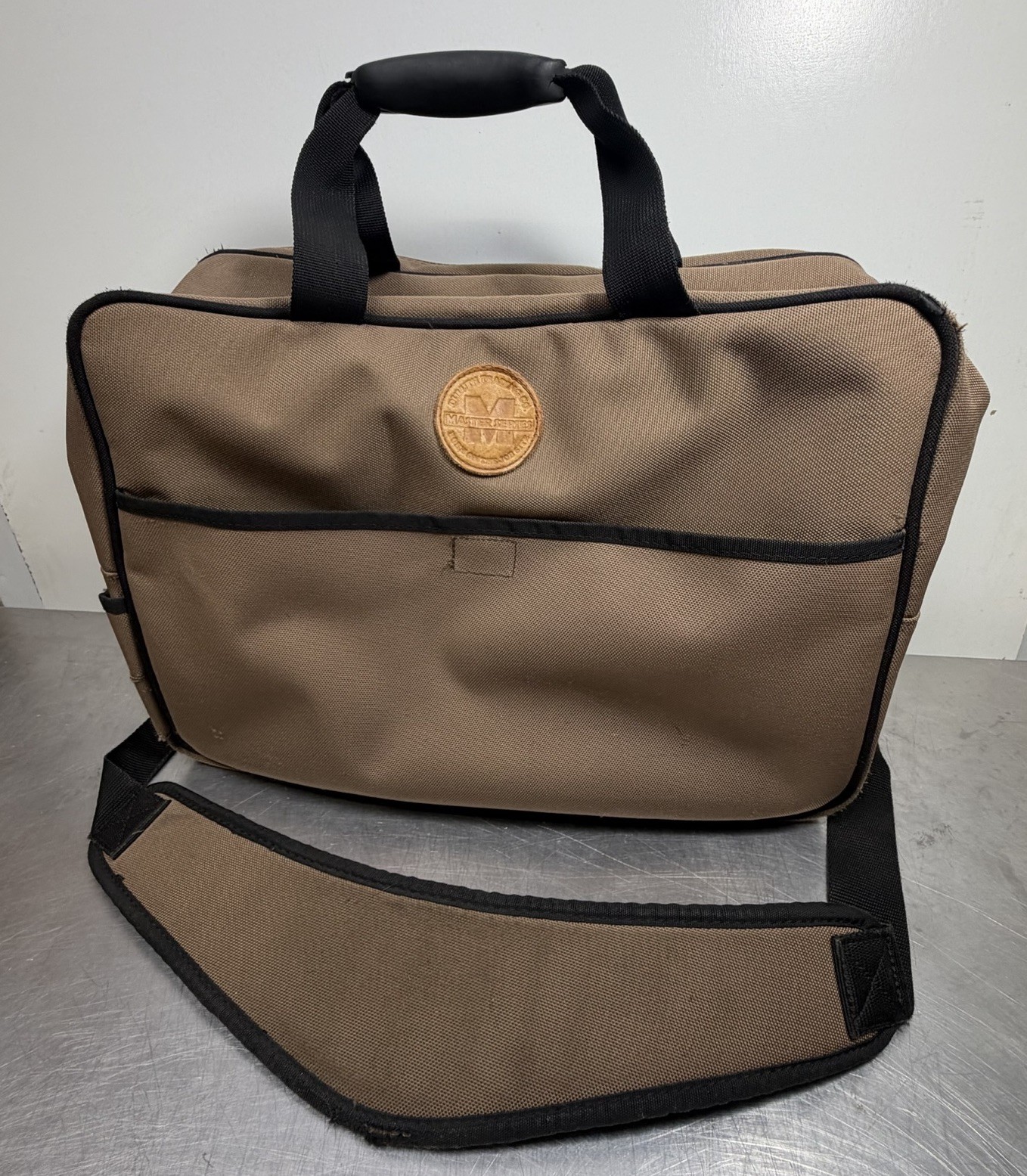 Duluth Trading Co Master Series Brown Canvas Journeyman Tool Bag w/ Padded Sling