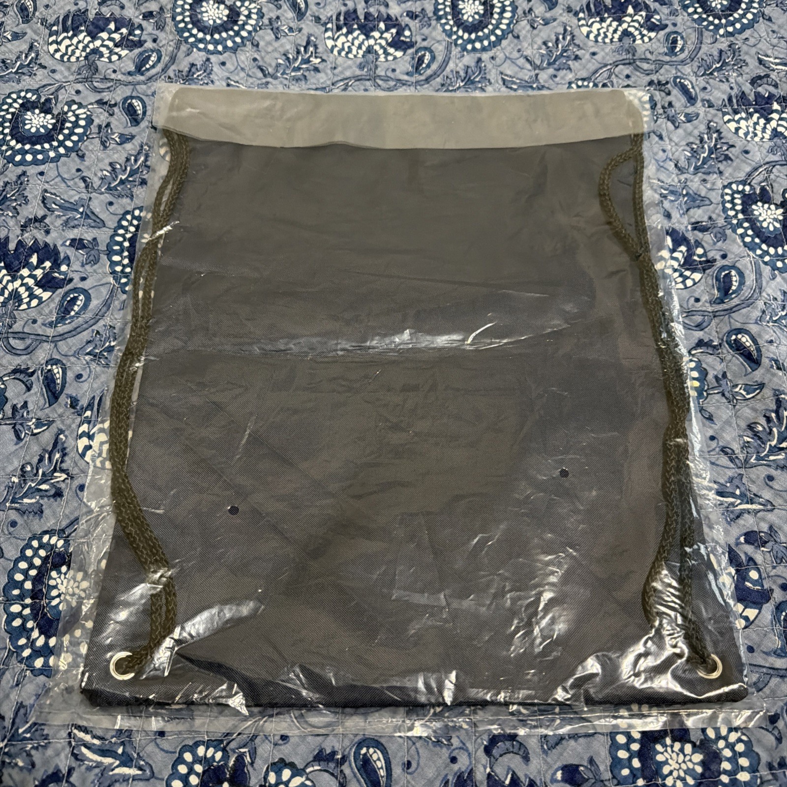 FIFA Museum 10 Year Anniversary Drawstring Bag￼