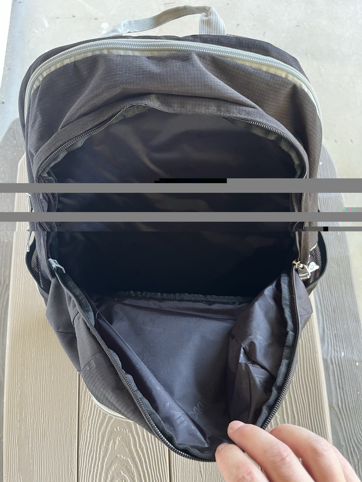 Oakley Backpack Works Pack Black w/Sunglasses Holder GUC