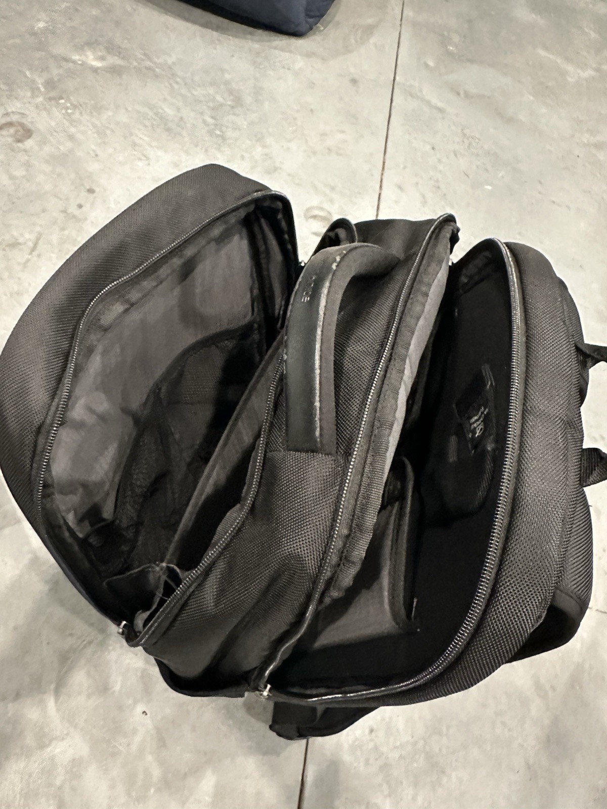 Samsonite Business Classic 2.0 Everyday Backpack, Black, New