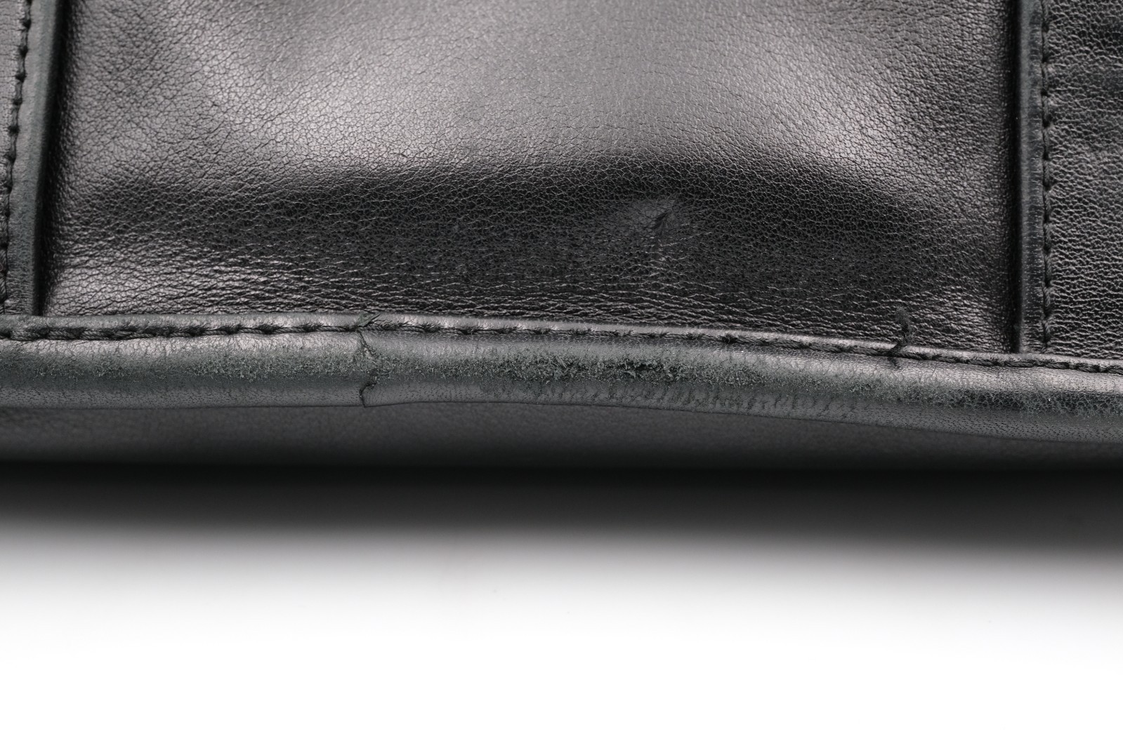 TUMI Alpha Black Leather Laptop Business Commuter Bag 9601D3