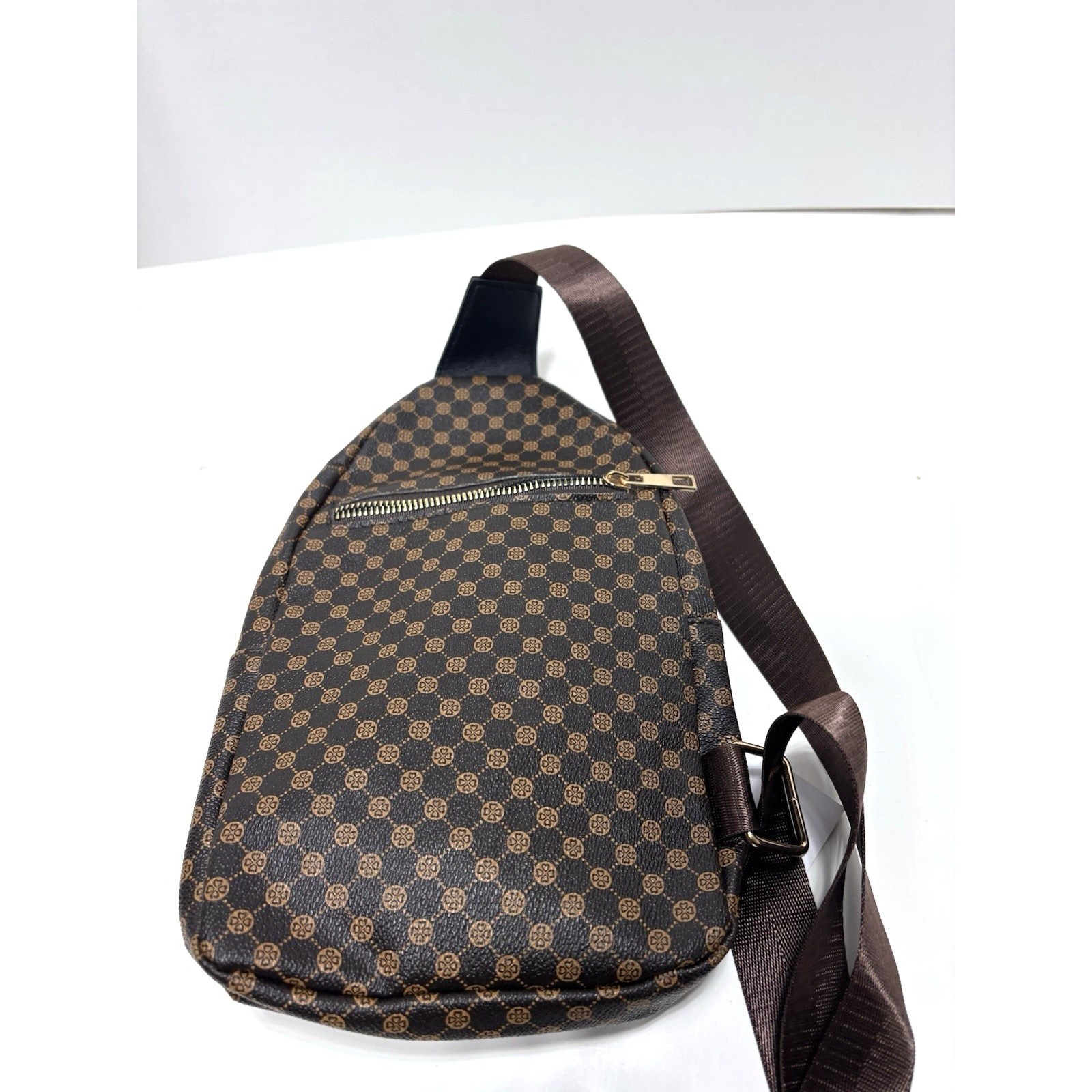 Geometric Printed Men’s PU Leather Crossbody Sling Bag – Stylish & Durable NEW
