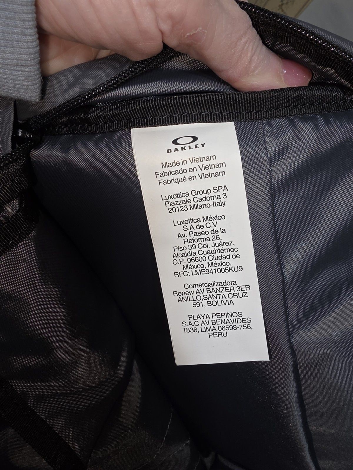 Oakley Sport Backpack 22L Forged Iron Gray New With Tags Laptop School Travel…