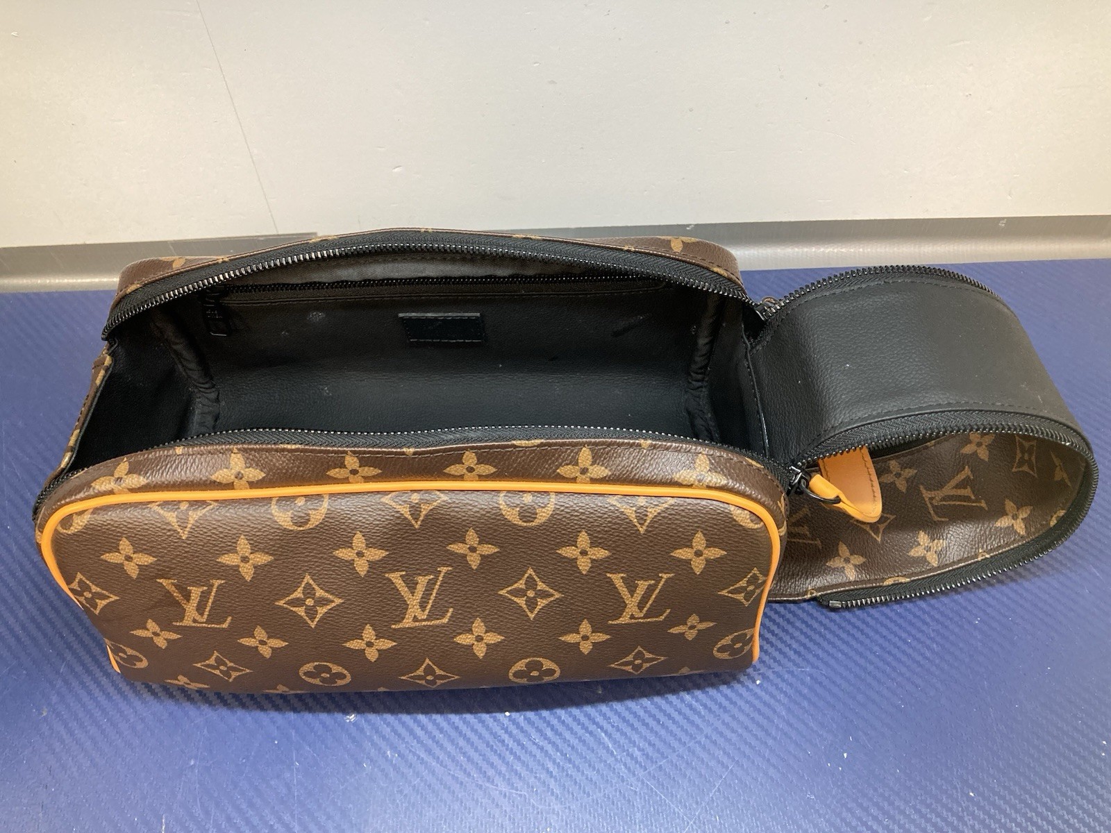 Louis Vuitton Dopp Kit Toiletry Pouch Monogram Canvas
