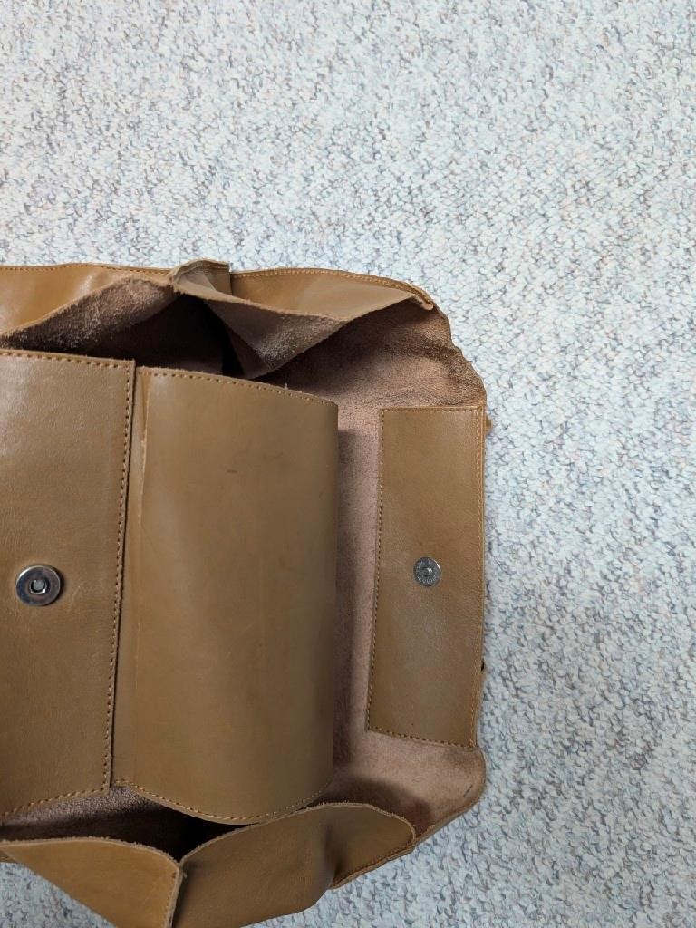 vintage HANDCRAFTED leather bag INHOTIM art museam BRAZIL brown grocery tote