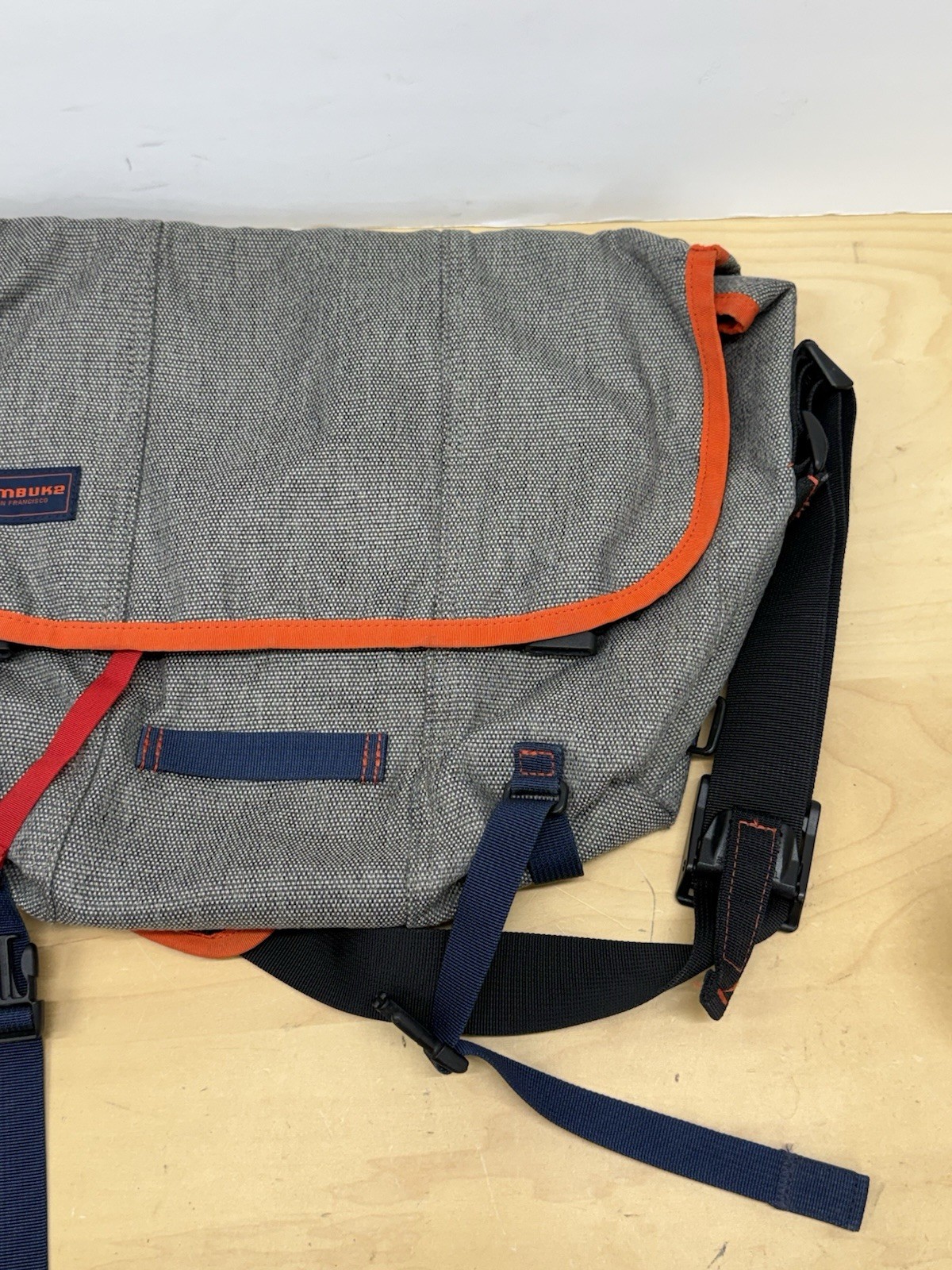 Timbuk2 Messenger Laptop Gray & Orange Shoulder Bag Crossbody Size 17×12