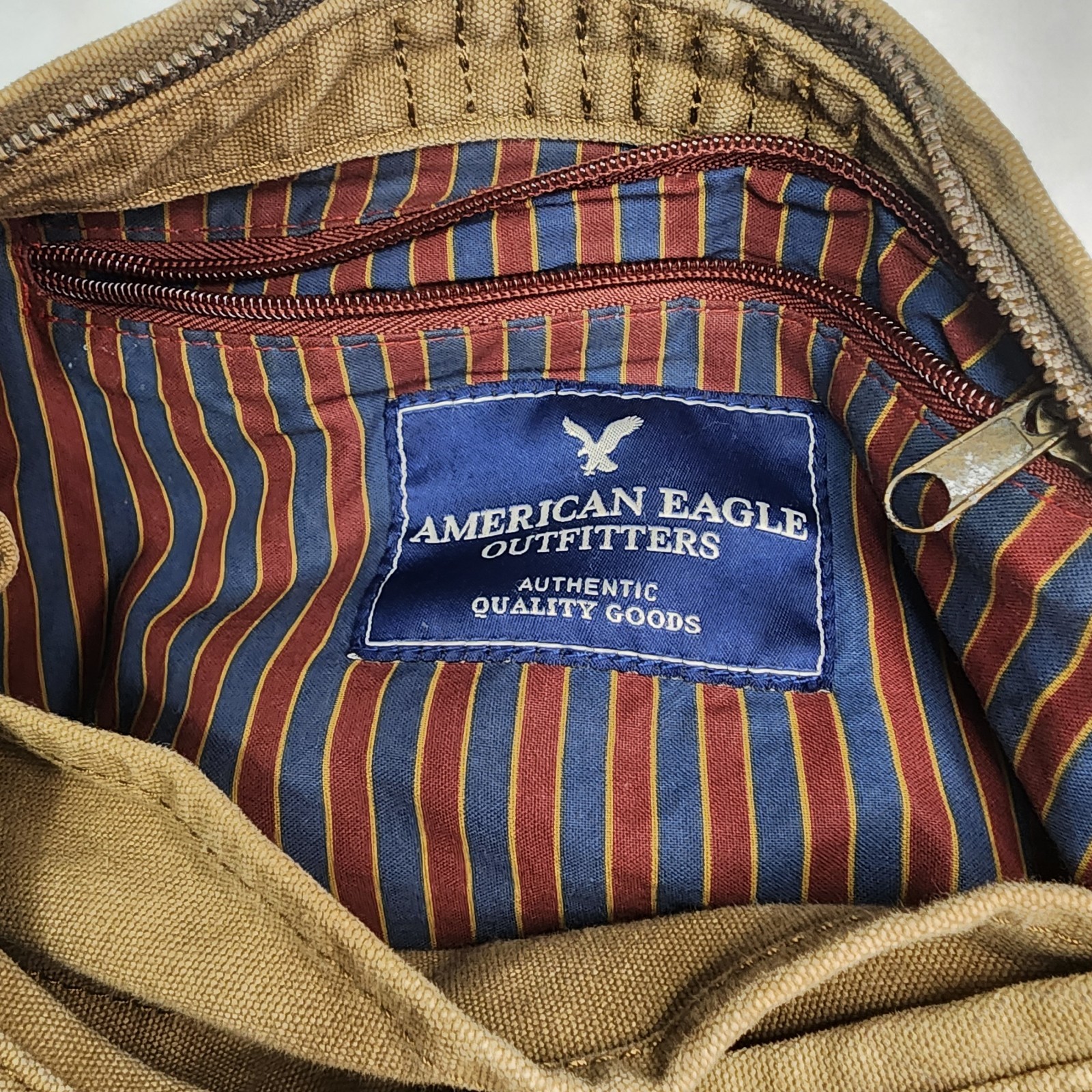 Vtg American Eagle Outfitters AEO Khaki Canvas Crossbody Messenger w/Bag 77 Logo