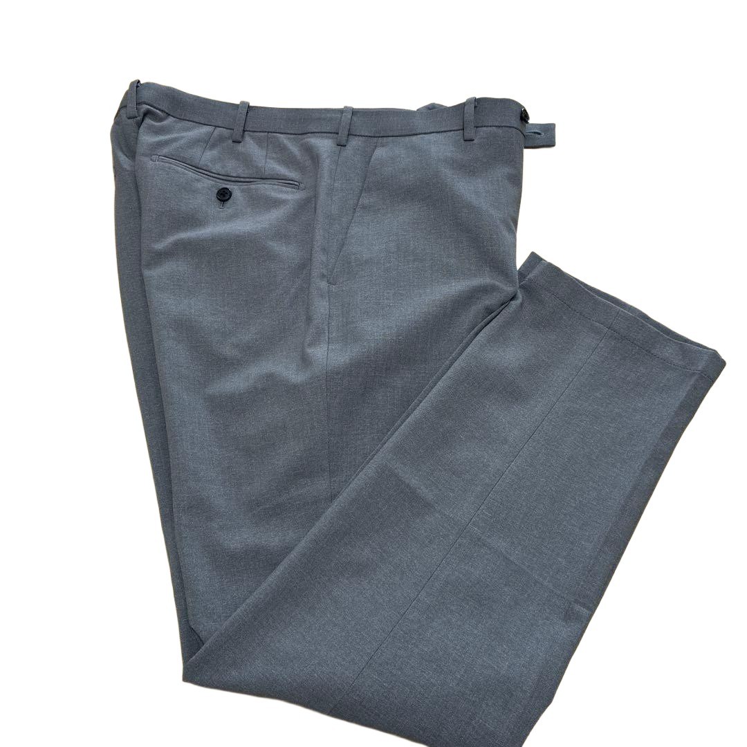 Uniqlo Gray Slacks Back Pockets Business Formal Men’s Casual Used