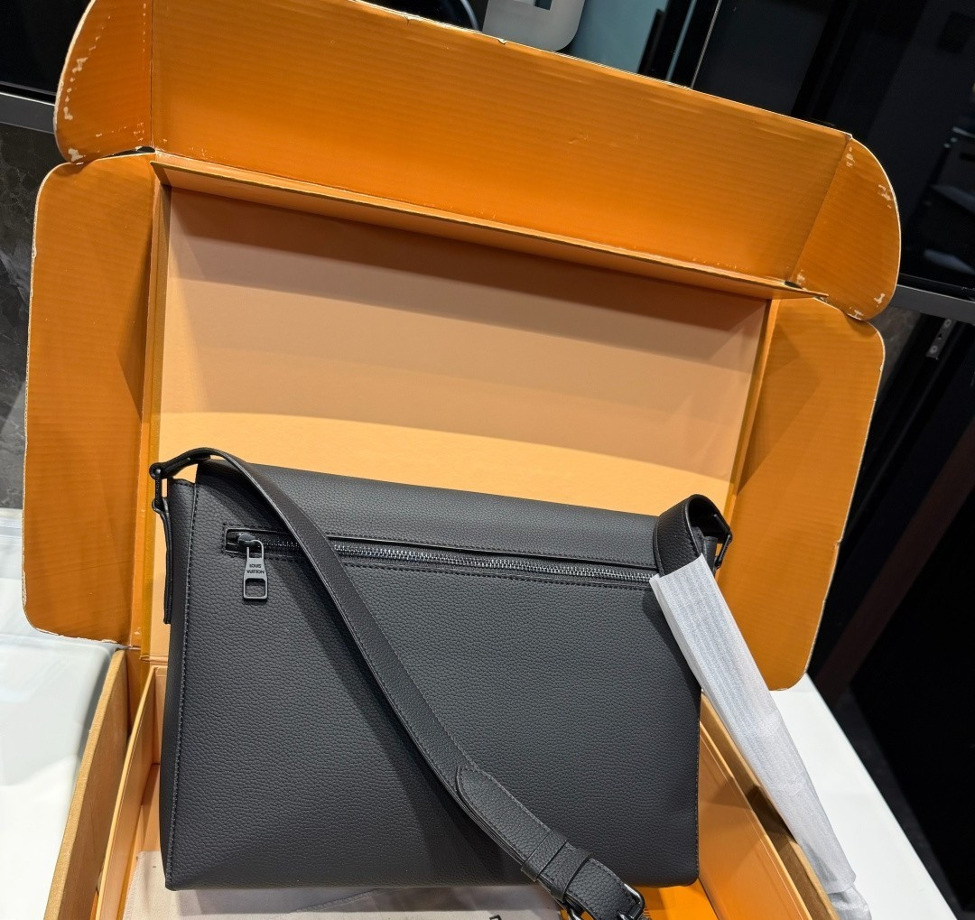 Men’s Leather Messenger Bag Laptop Crossbody Shoulder Satchel Briefcase Work Bag