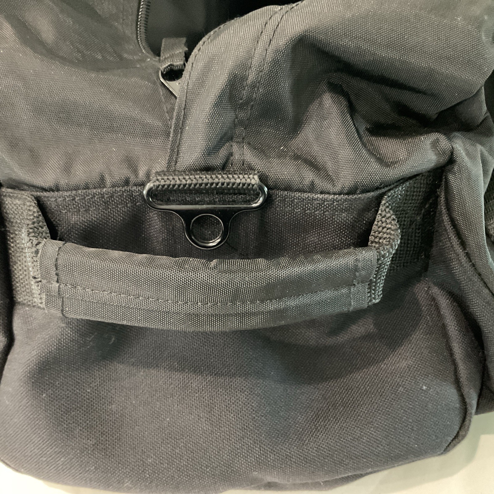 L.L. BEAN – ON221 Black Carry On Duffle Bag Handles / “No Shoulder Strap”