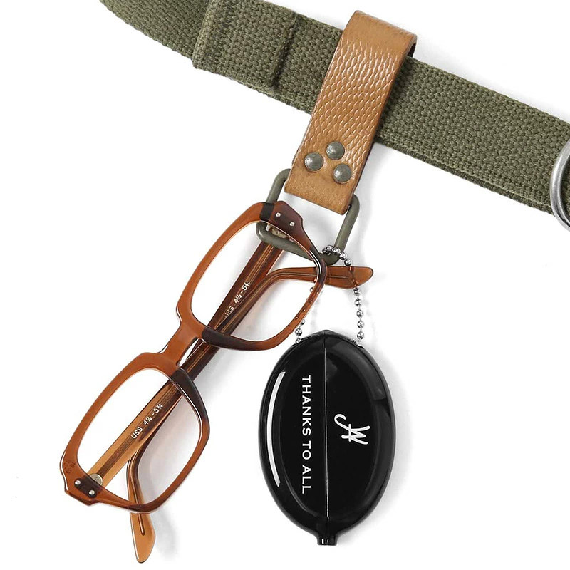 [Fastest same-day shipping] Men’s military key chain / Real Czech army brown