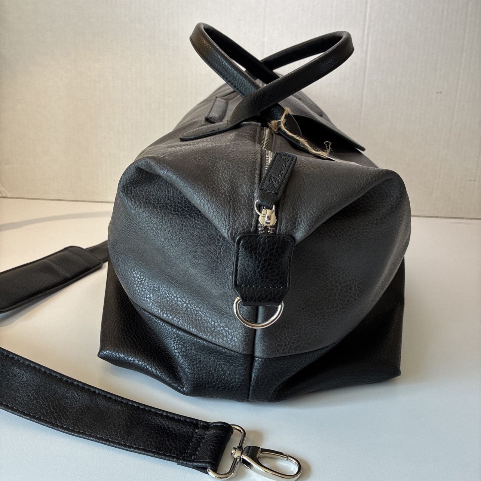 Brouk and Co Alpha Duffel Bag Luxurious Vegan Leather Black/Grey MSRP $156