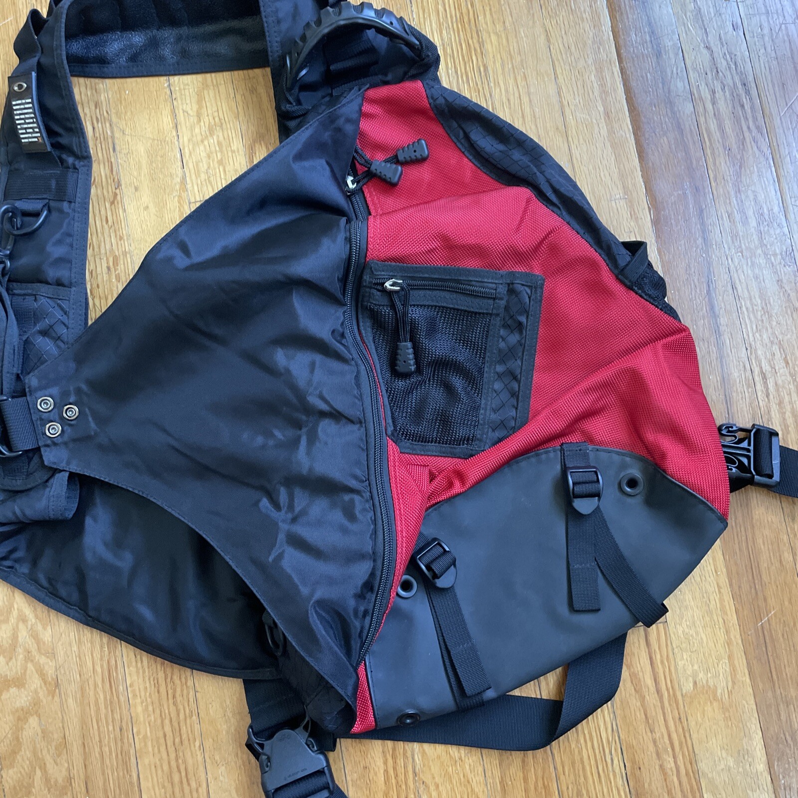 Oakley Sandbag Sling Tactical Bag Pack Red Black Software Icon+Phone Case AP