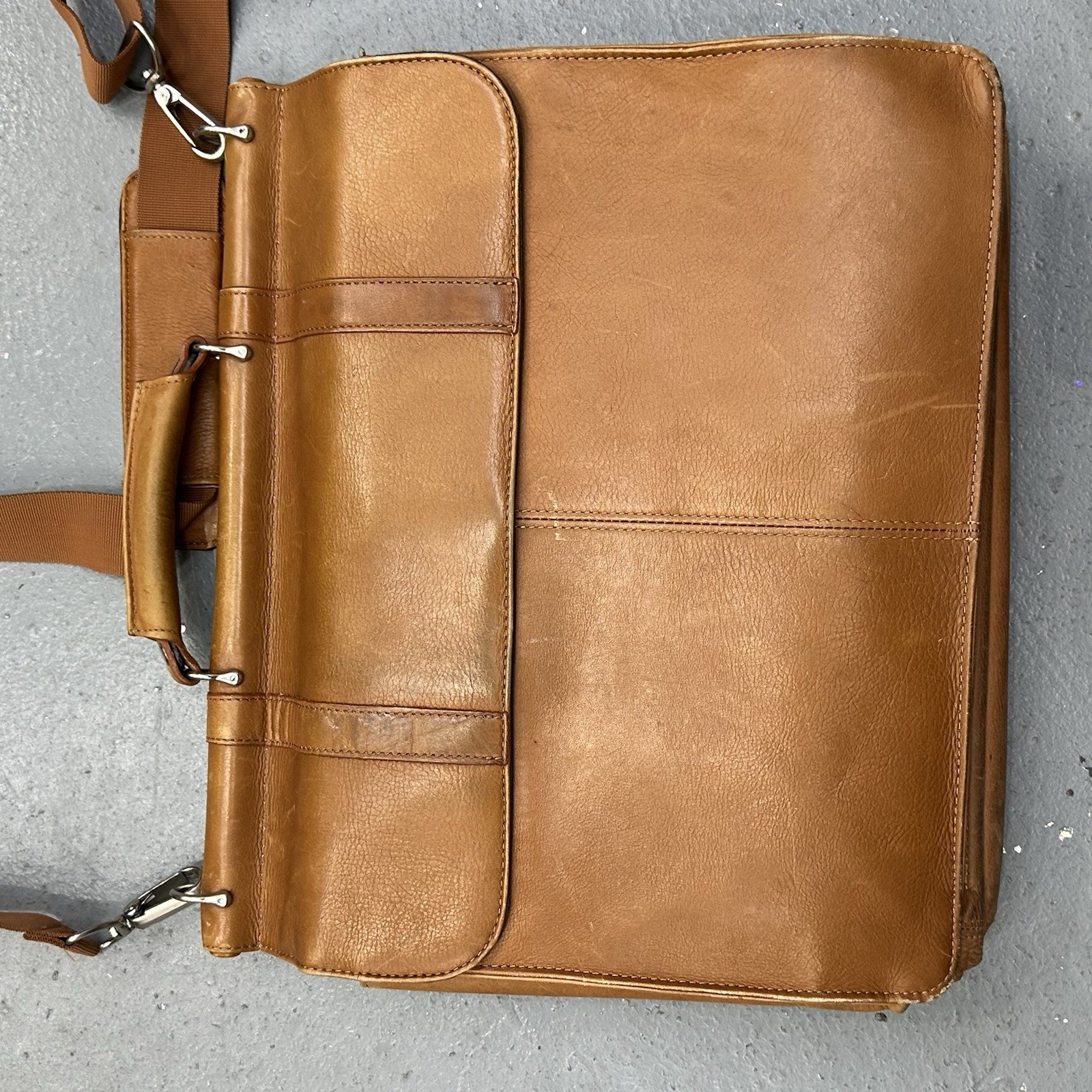 Kenneth Cole Reaction Leather Messenger Bag Beige Light Crossbody Briefcase