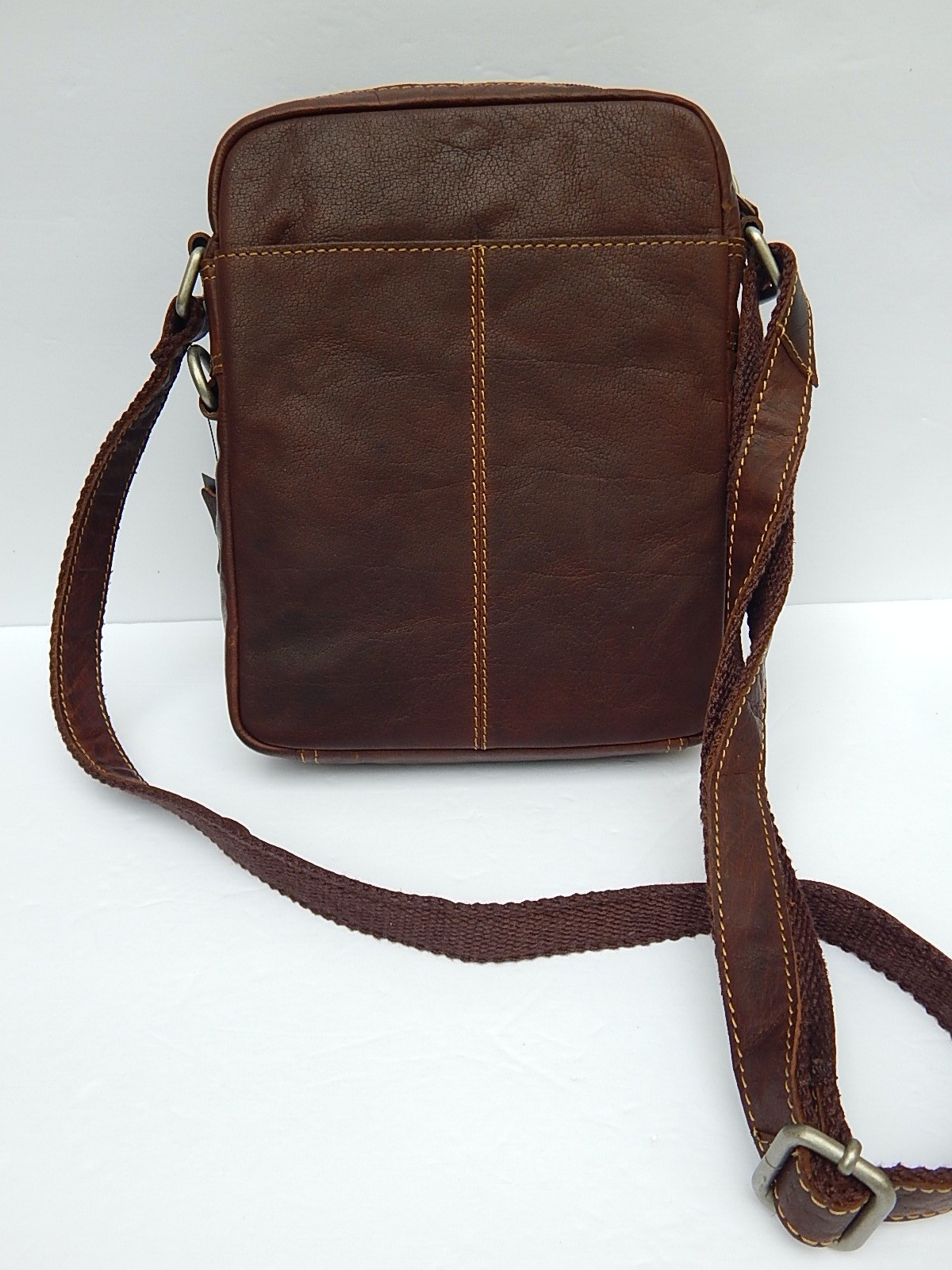 JACK GEORGES FINE LEATHER GOODS VOYAGER SLIM ZIPRED CROSSBODY 7213 AUTHENTIC NEW