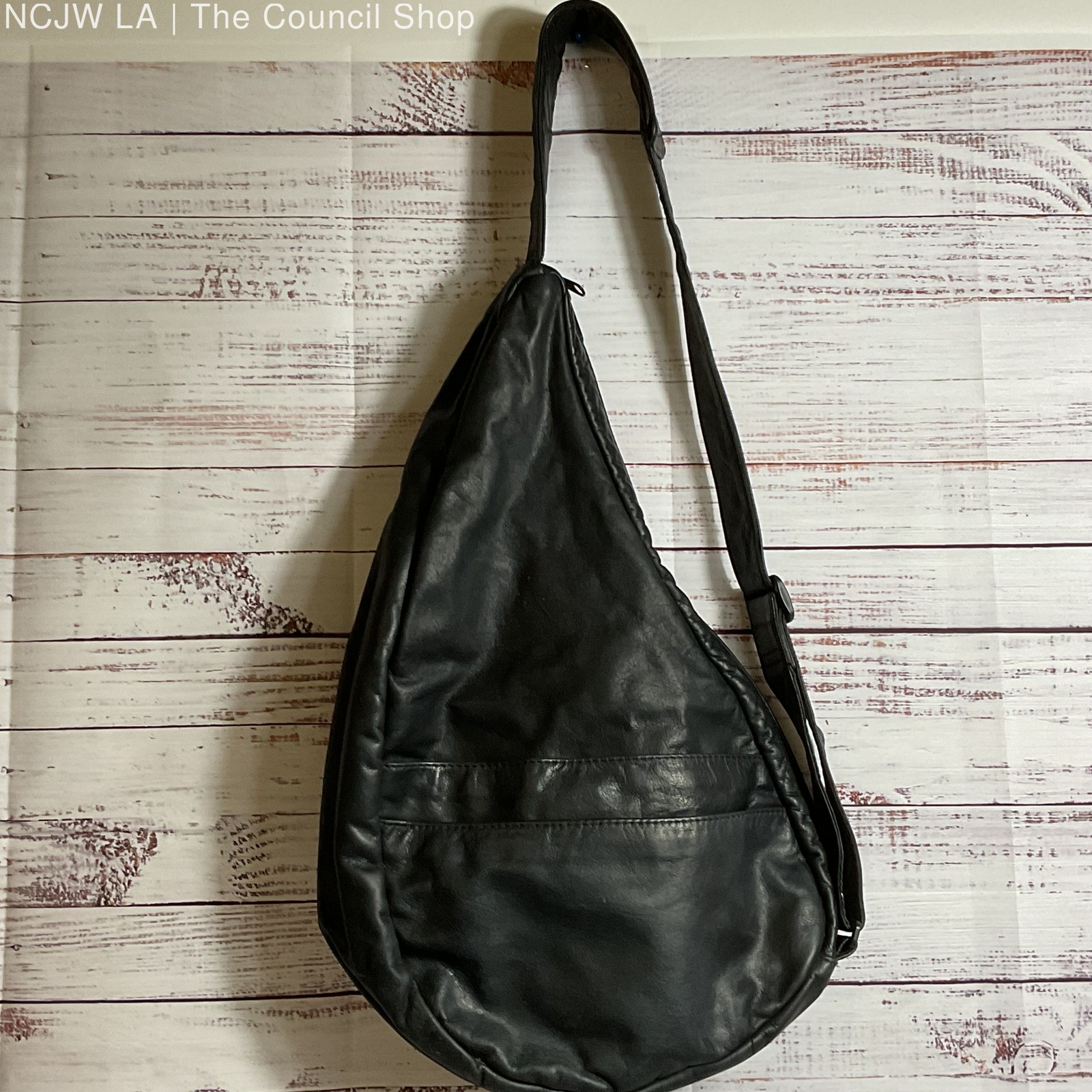 VTG. AMERIBAG X LL Bean Black Leather Healthy Back Ameribag Sling Crossbody