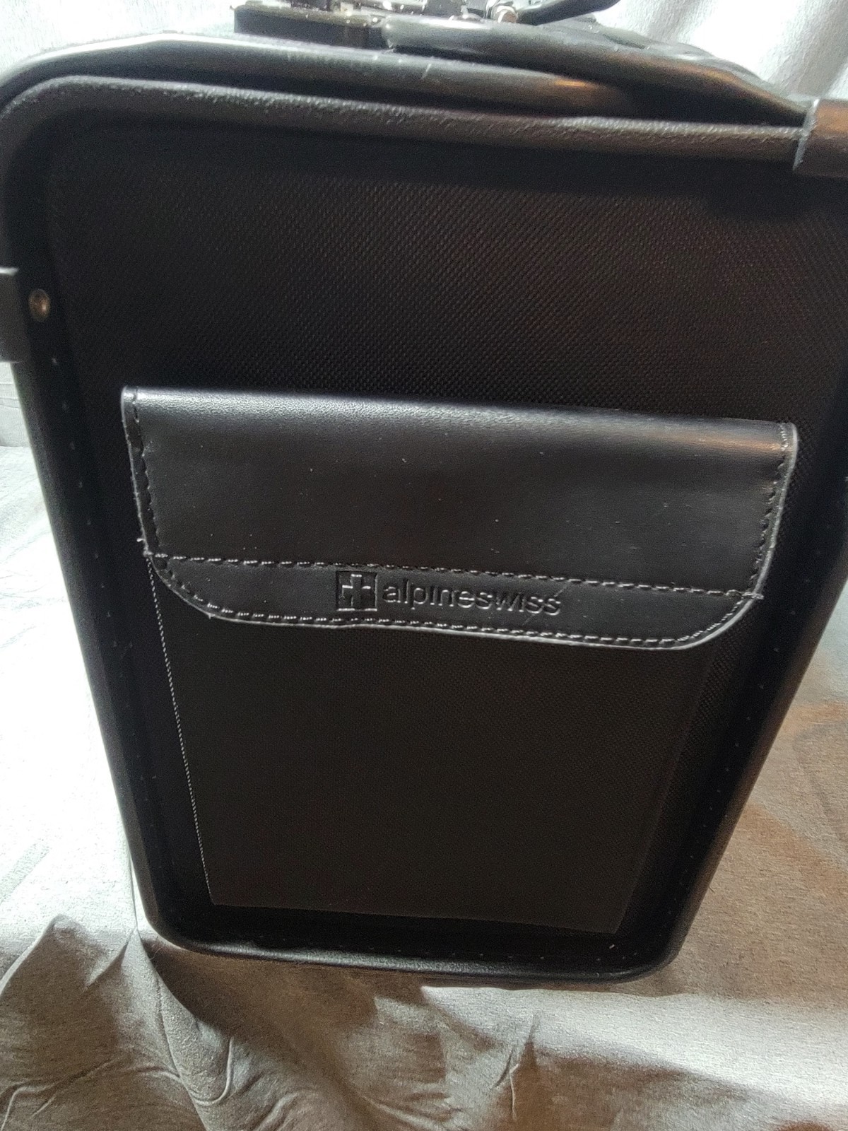 Alpine Swiss 19 Wheeled Briefcase Rolling Case Sales Sample Pilot Lawyer Attache