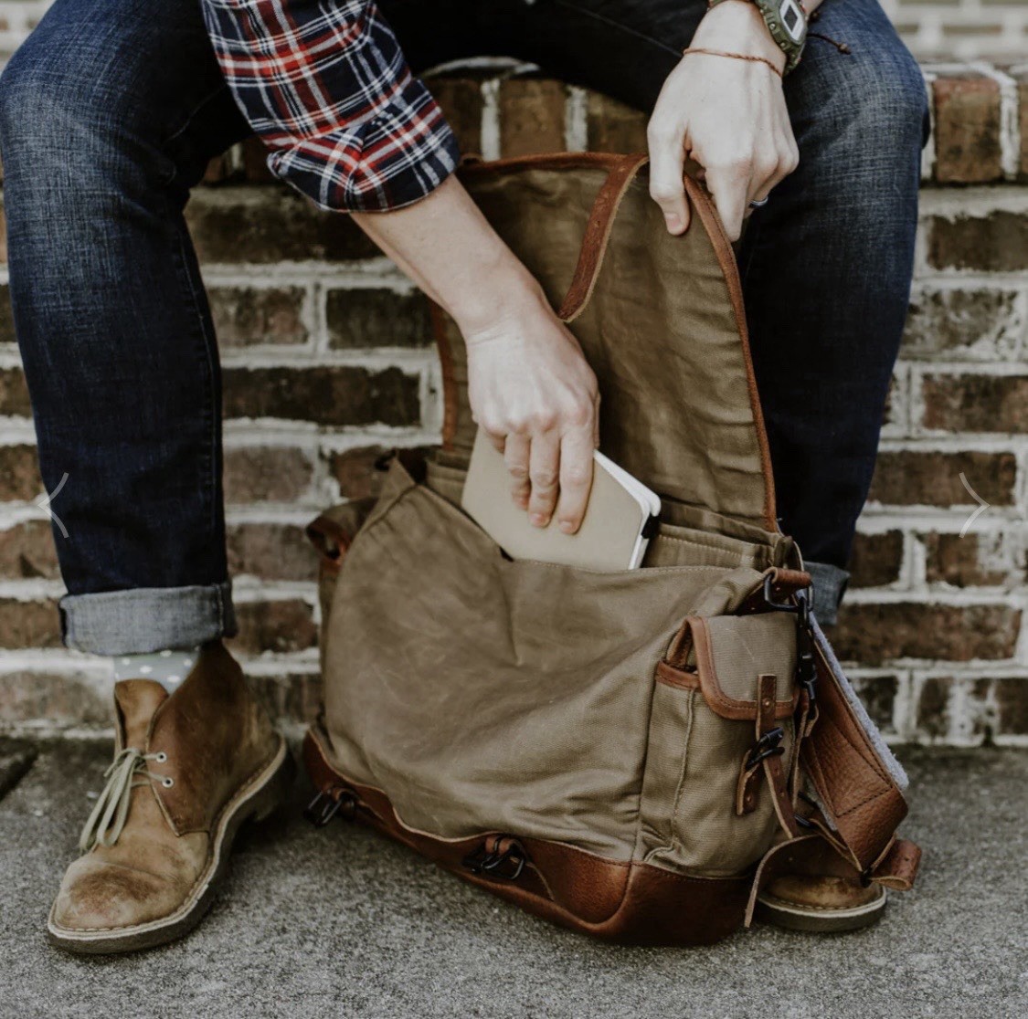 Buffalo Jackson Messenger Bag