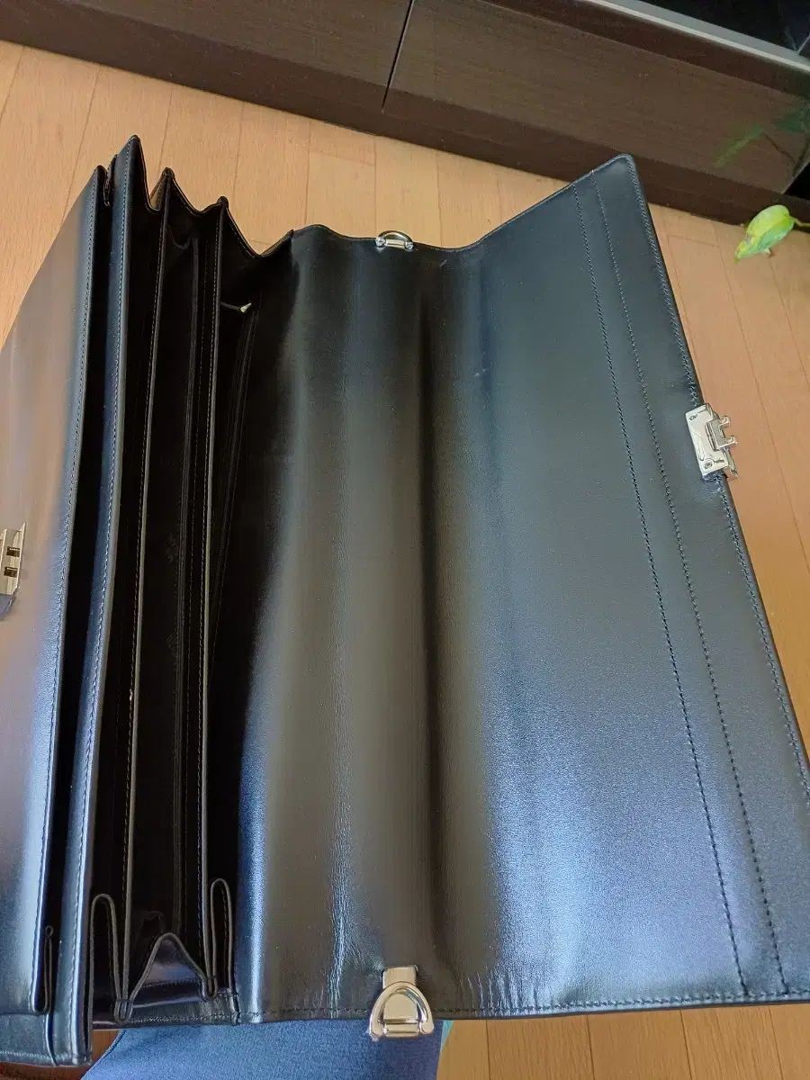 Mont Blanc Document Bag Black 42x33x16 cm Premium Leather Luxury Briefcase