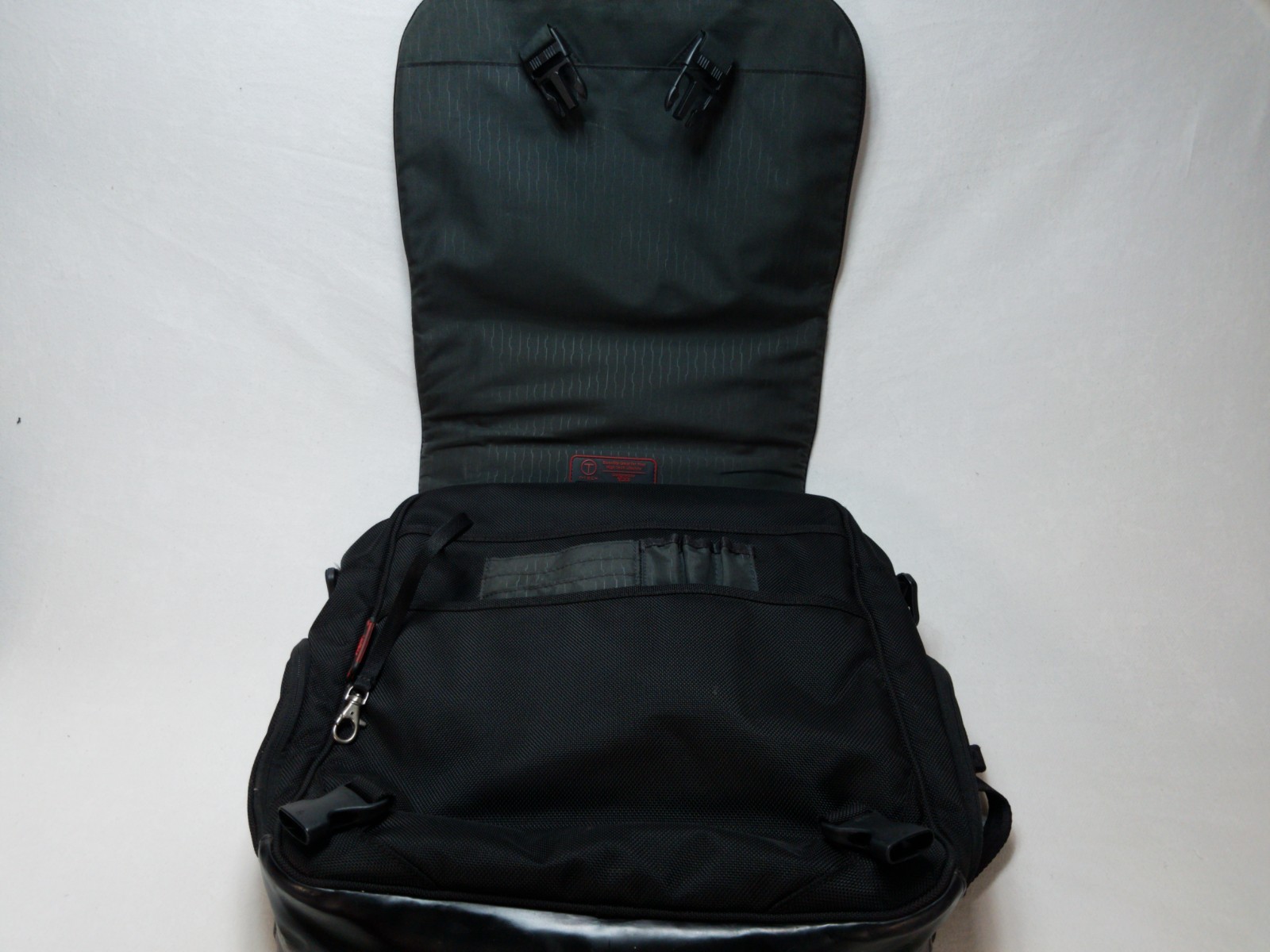 TUMI T-Tech 14″ Essential Gear Convertible Backpack /Laptop Messenger Bag 67189