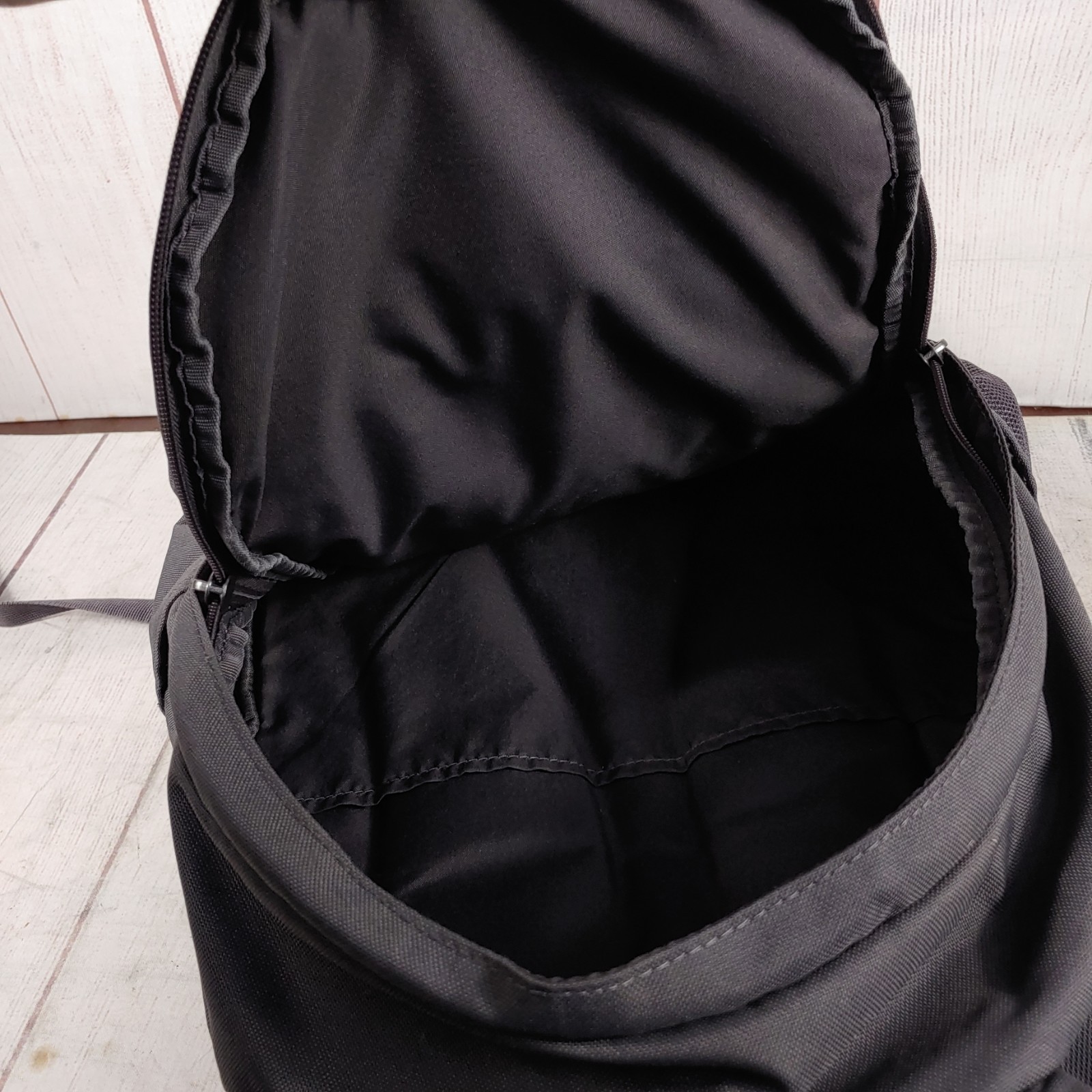 Nike Hayward 2.0 Backpack Thunder Grey University Gold White – Gray Yellow USED