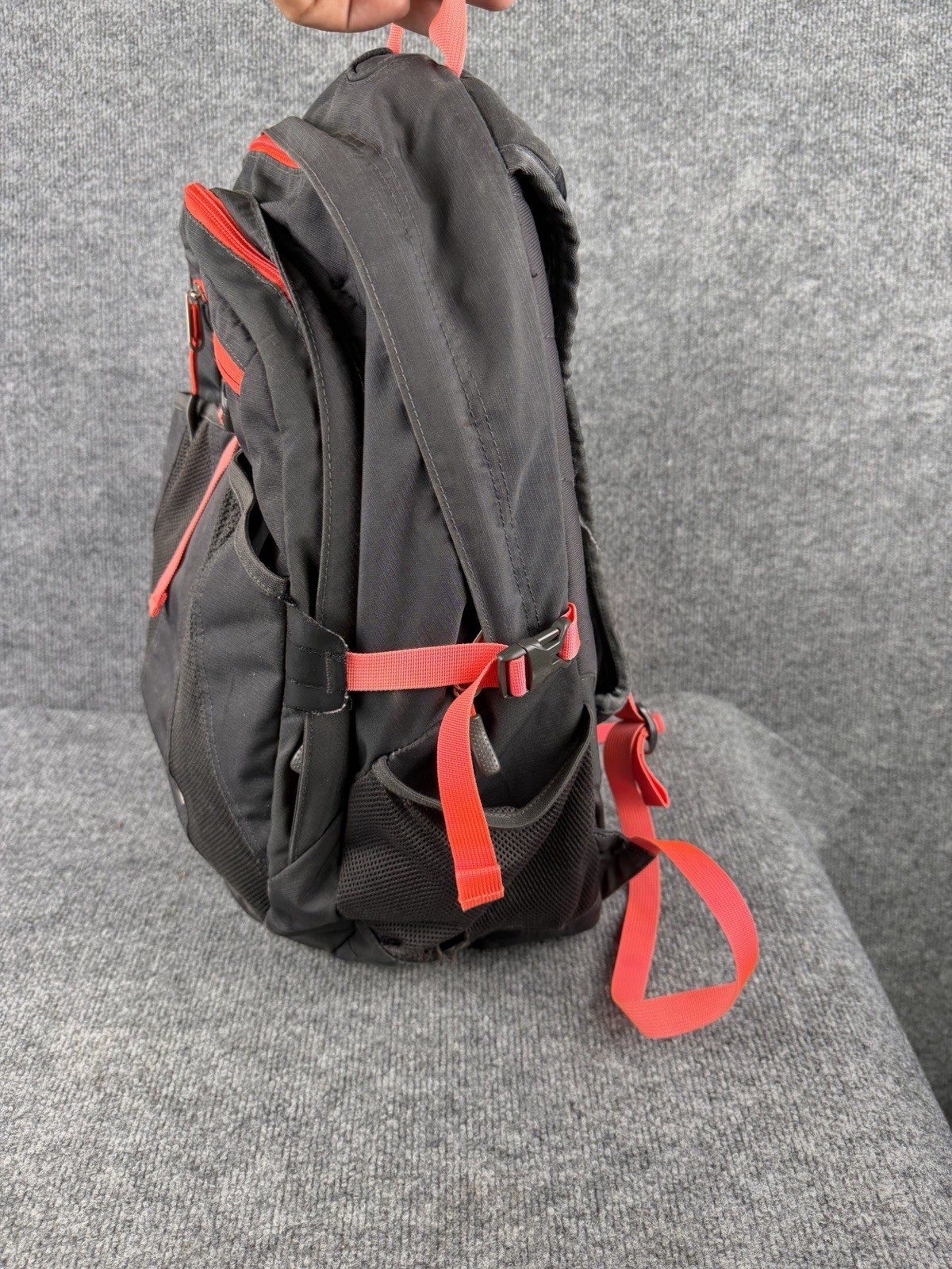 The North Face Recon Backpack Black Hiking Outdoors Laptop School Pink Gray