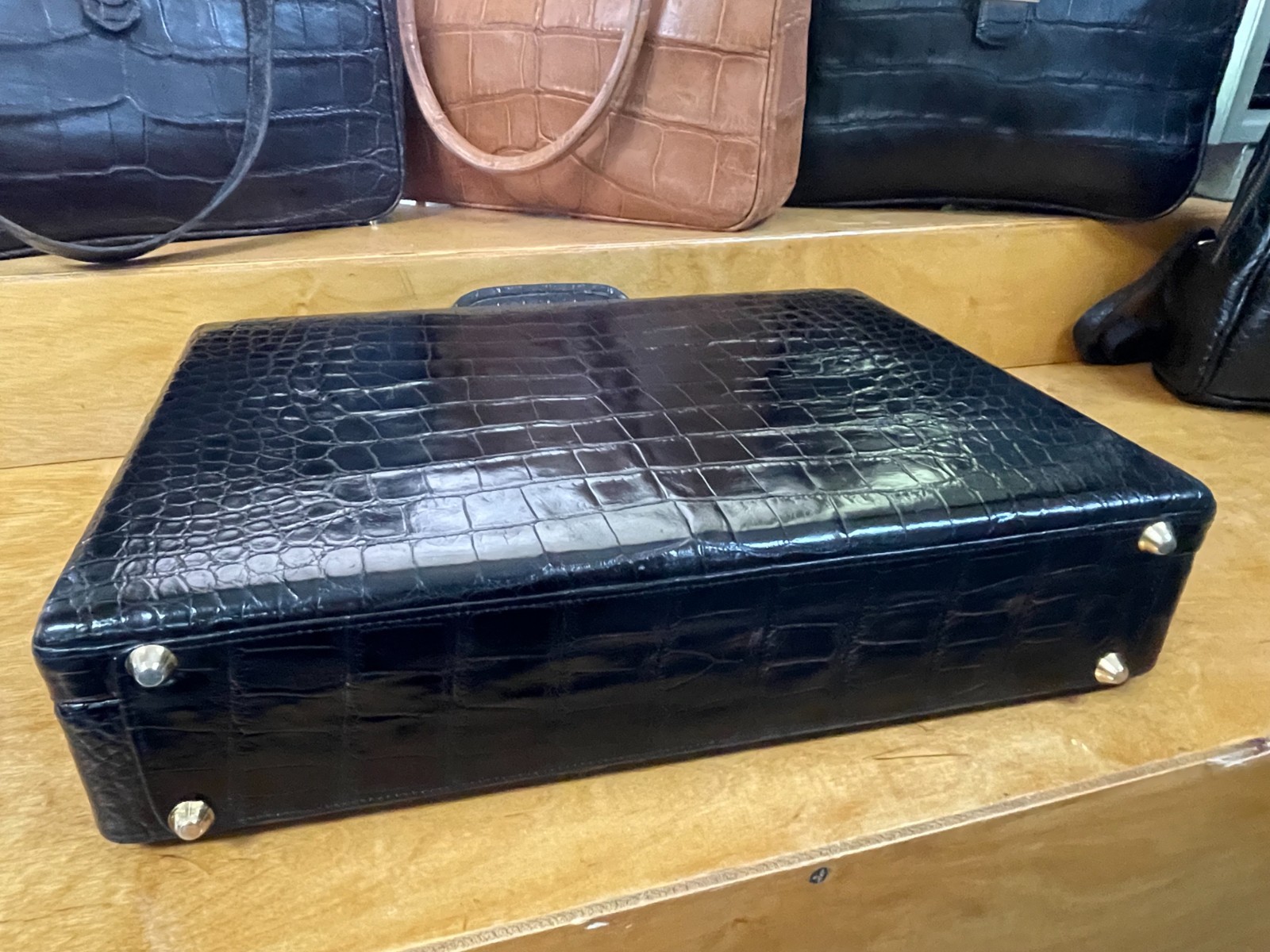 Genuine American Alligator Briefcase NEW Black Classic Case Lock Pockets 18x13x4