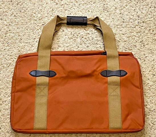Filson Medium Tin Cloth Duffle Bag Rust Brown Red Brand New Tags NWT