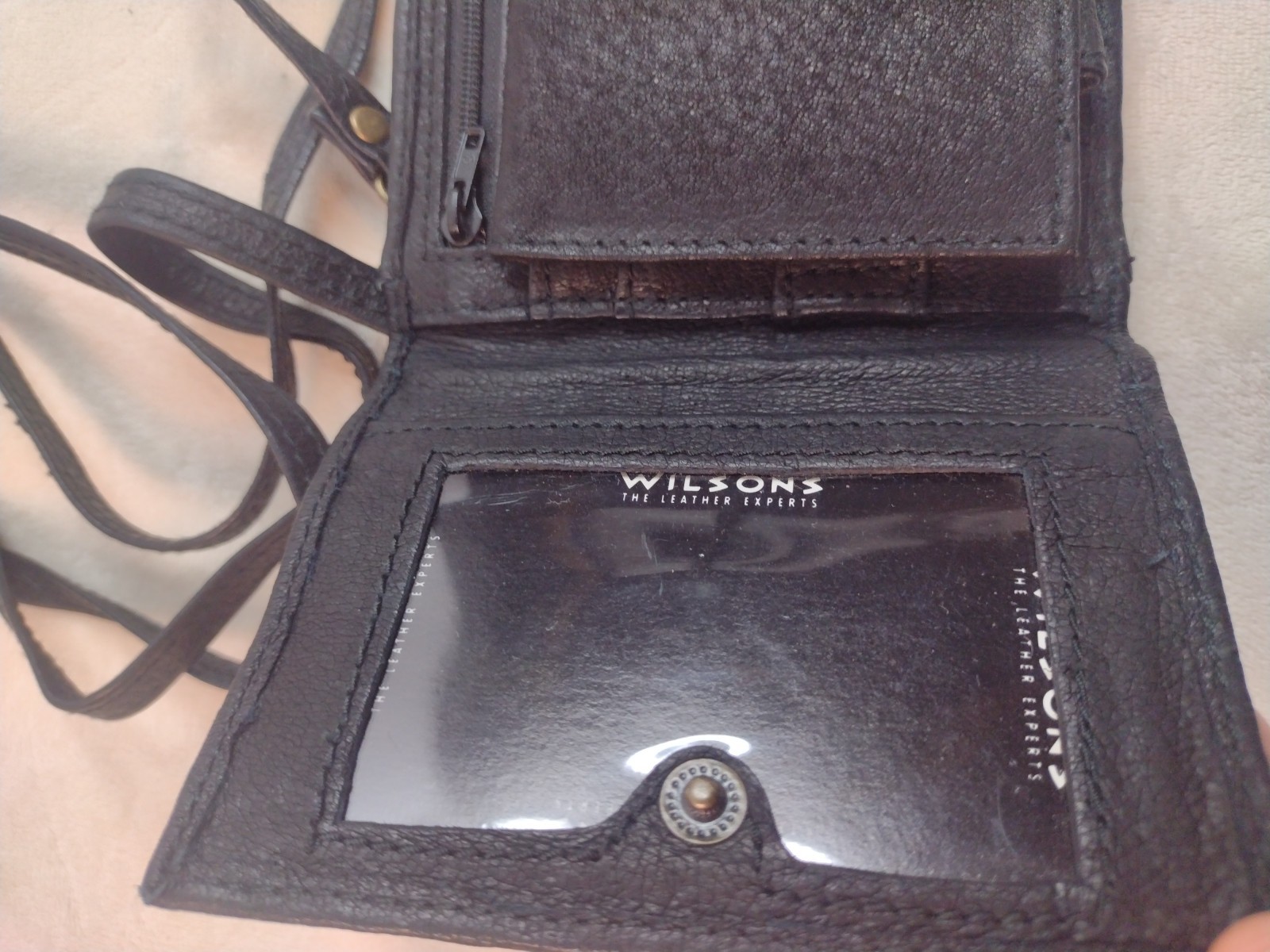 WILSONS LEATHER Crossbody Purse Wallet Phone Checkbook Travel Organizer Black