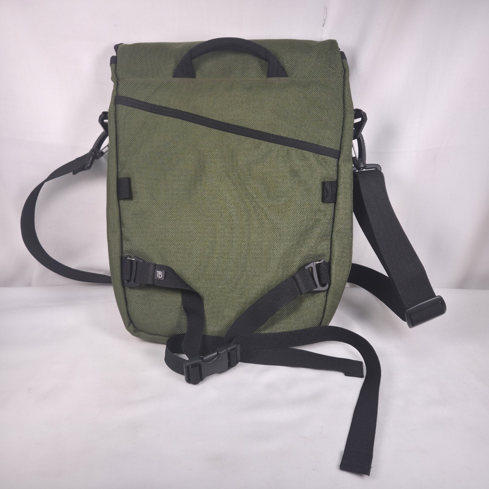 Tom Bihn Ristretto Crossbody Messenger Travel Bag For Macbook 13 USA Olive Green