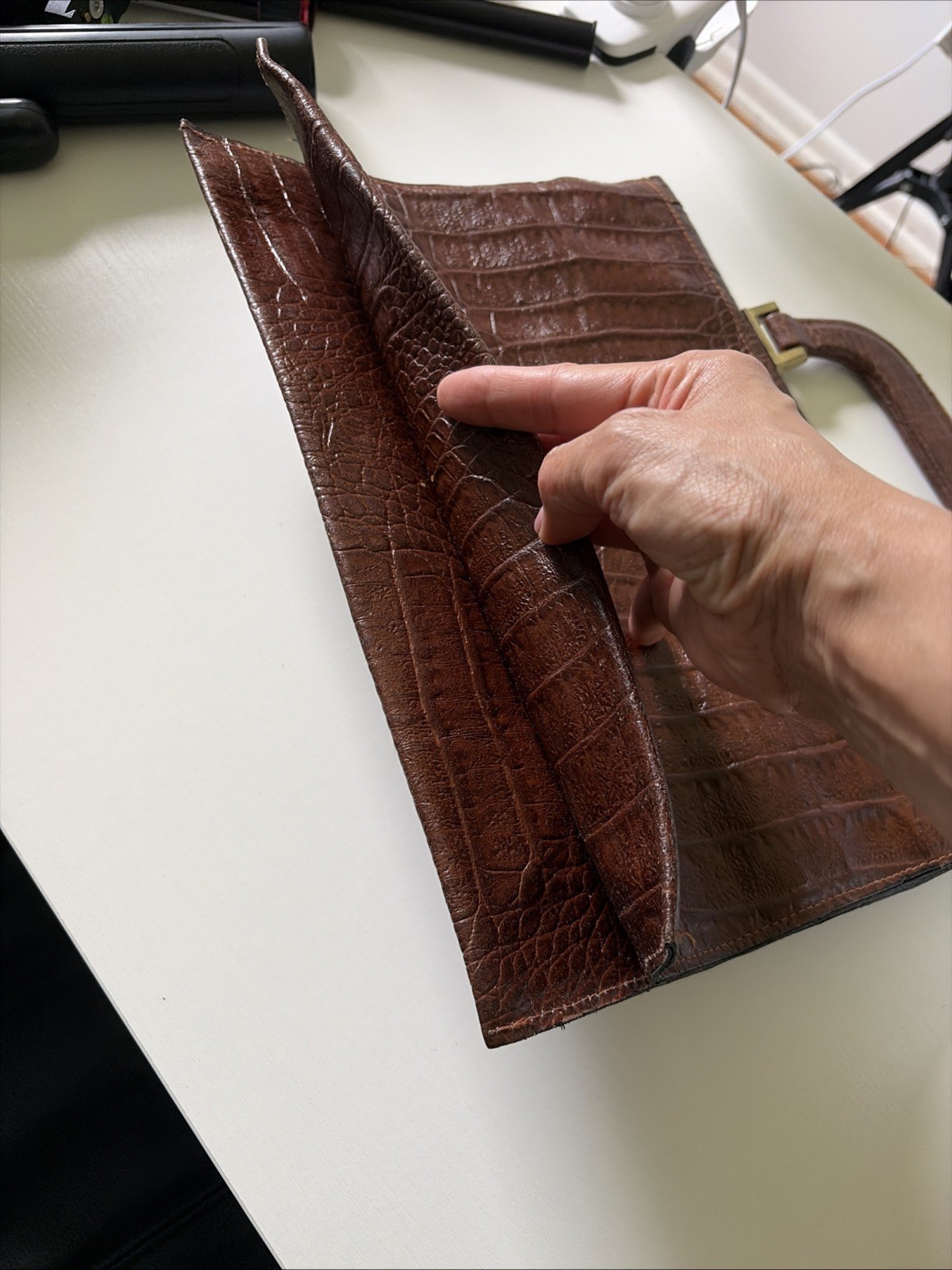 Embossed Crocodile Leather Briefcase Portfolio Vintage Ipad Laptop Notebook Bag