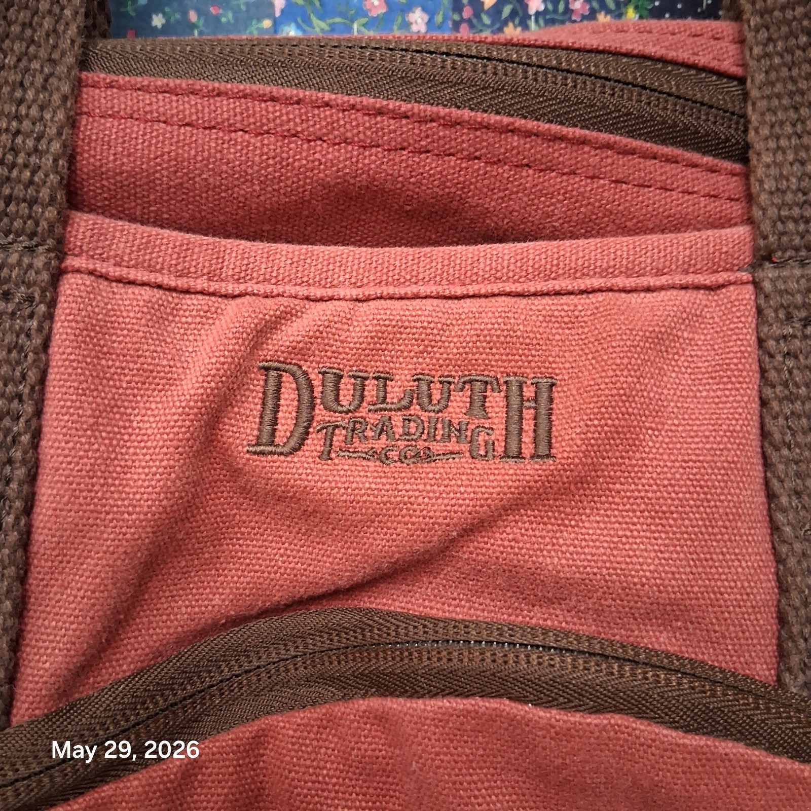 Duluth Trading Co Canvas Utility Tote Bag Red Brown Messenger Carry On