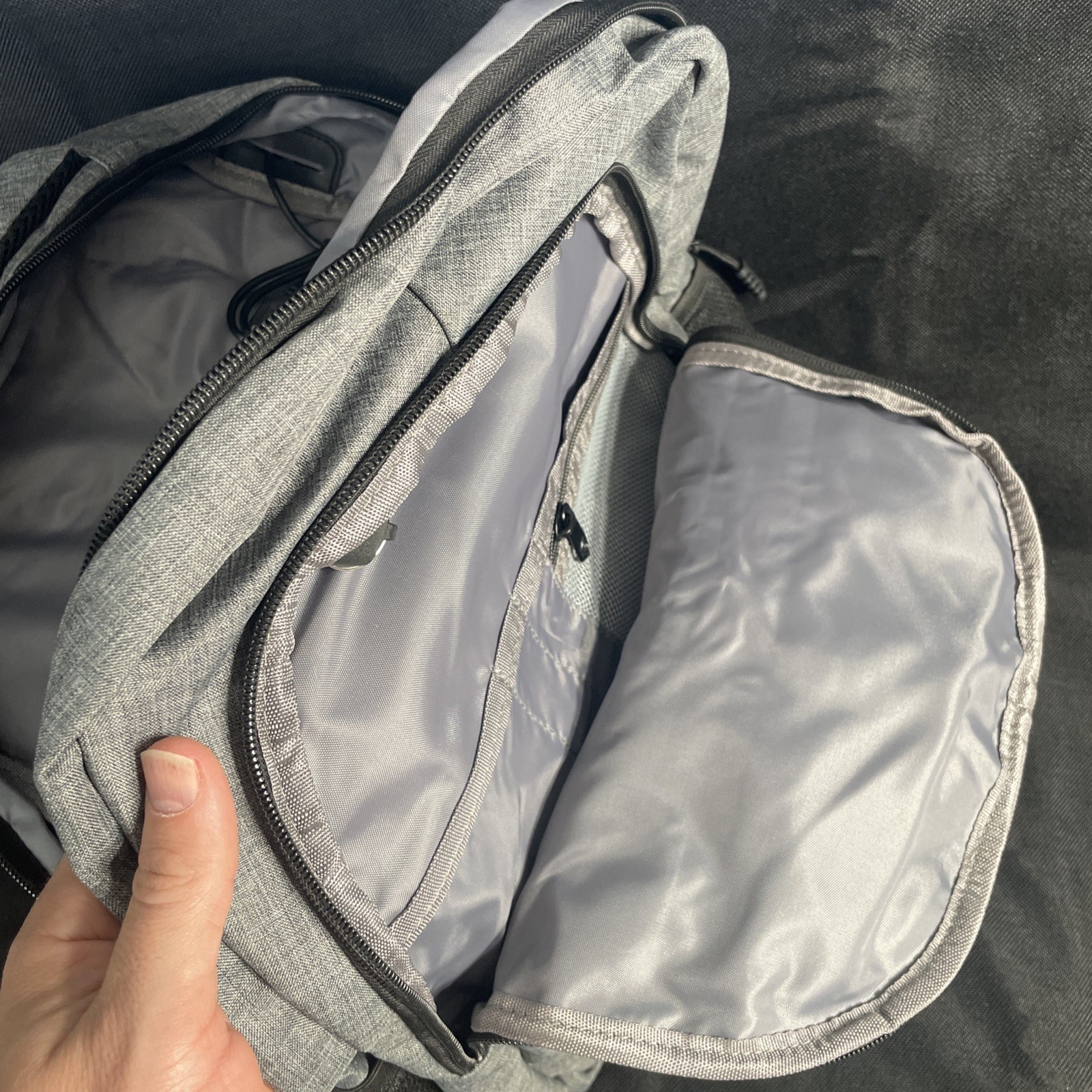 🔥GOOD Augar Backpack with Laptop Sleeve Pocket, 17 x 12in Gray, Oxford Cloth🔥