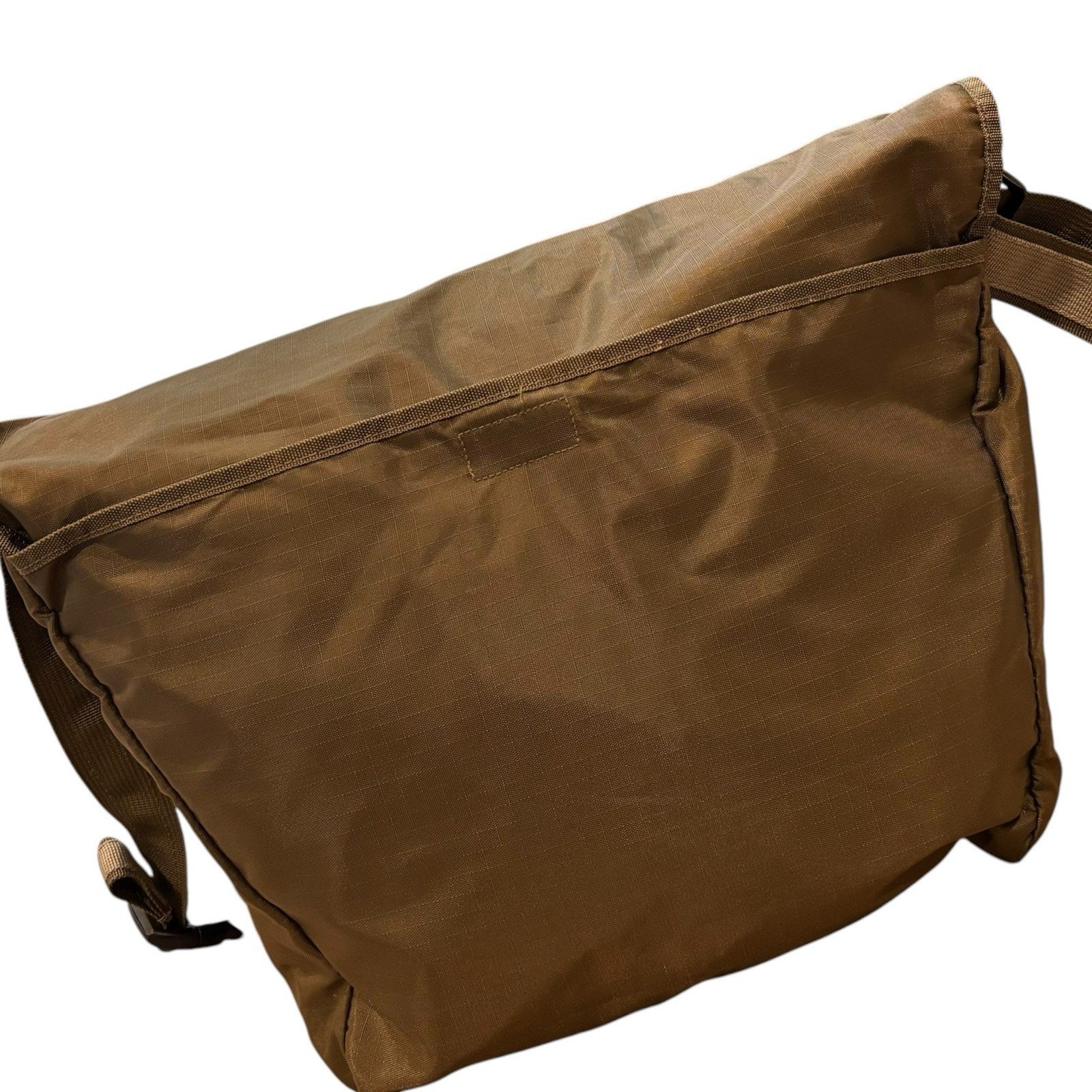 Vintage Y2K Gap 2002 Olive Green Nylon Multi-Pocket Messenger Bag NEW WITH TAGS