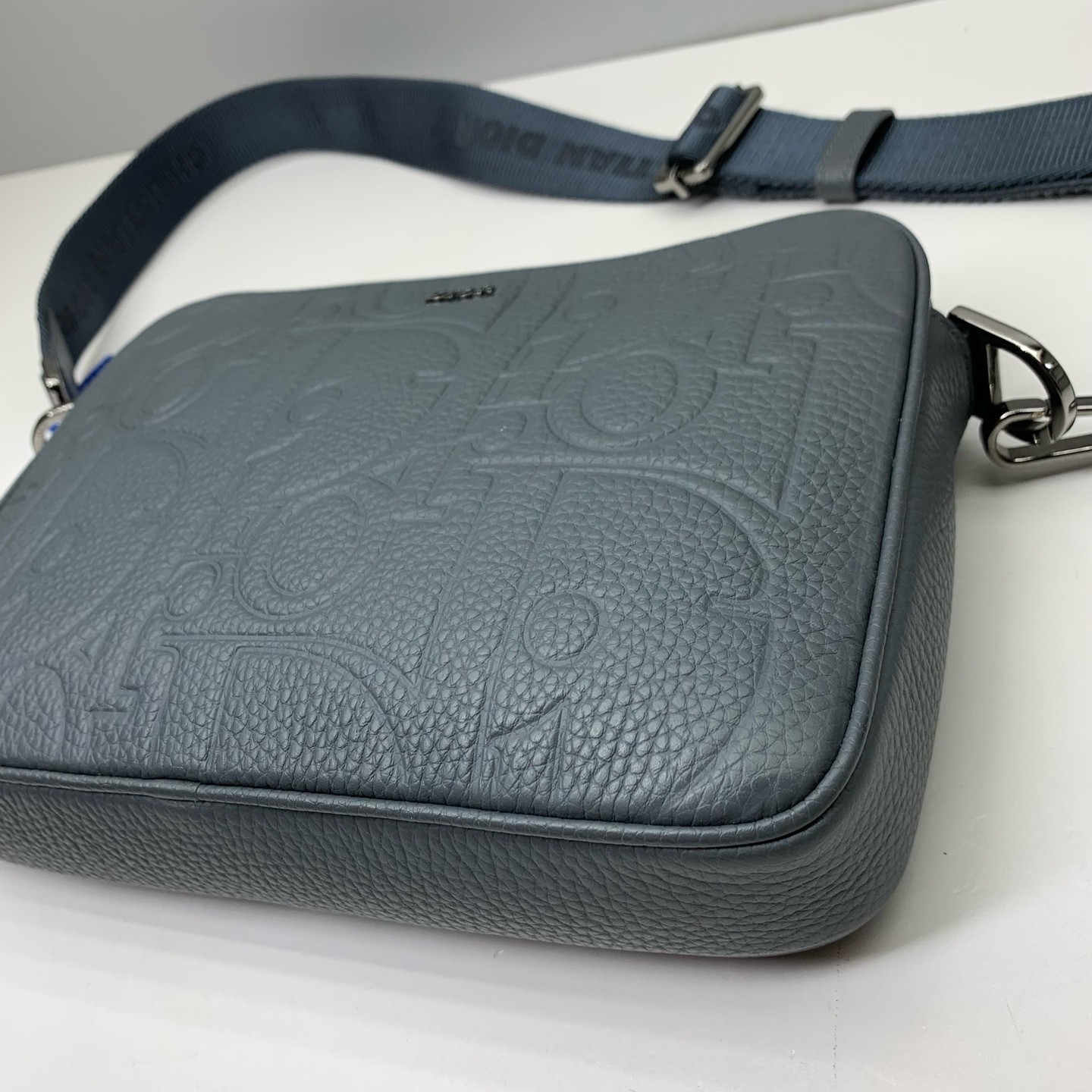 Dior Pre-Owned Authentic Crossbody Bag Dark Grey Free Shipping 23x16x6cm
