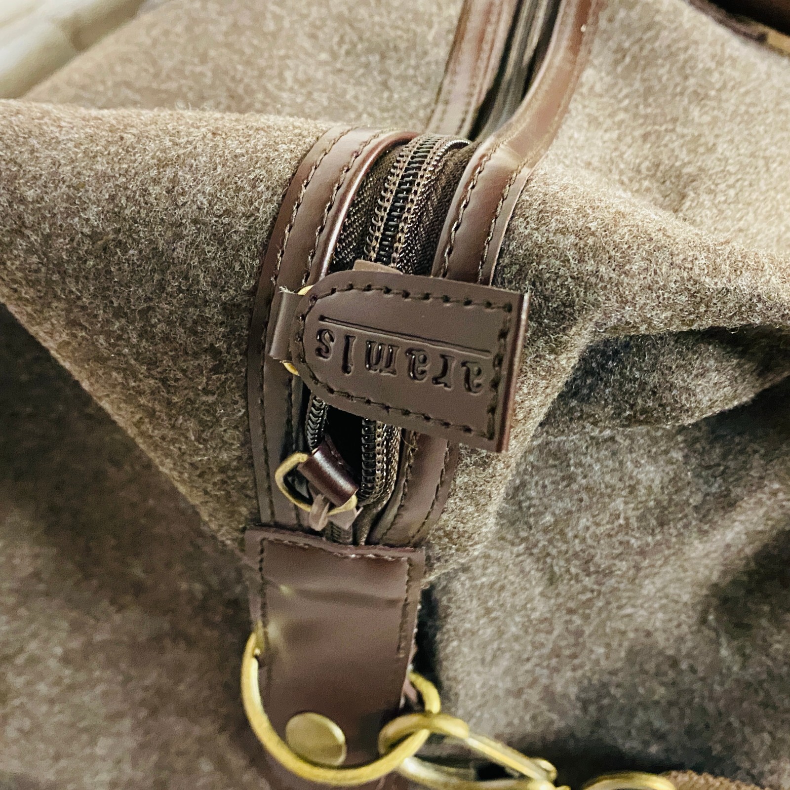 ARAMIS MEN SUEDE DUFFLE BAG BROWN – NEW