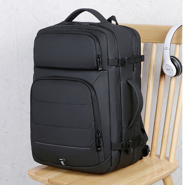 Men’s Business Backpack Expandable 28L To 35L Water-Resistant Fits 17″ Laptop