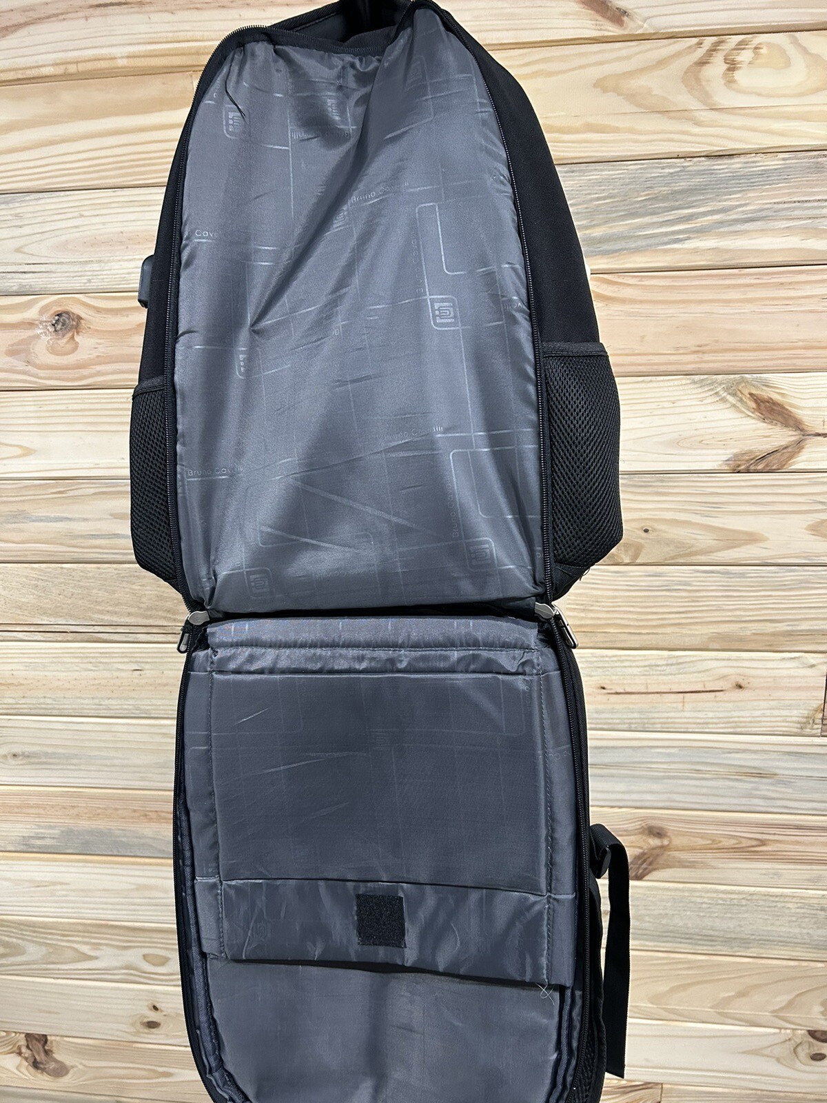 Bruno Cavalli Laptop Bag USB Charging Backpack, 15.6 Inch Laptop, Black