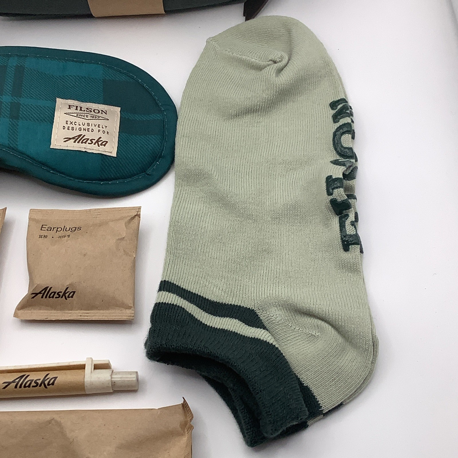 Filson + Alaska Airlines First Class Mini Rugged Twill Dopp Kit W/ Accessories