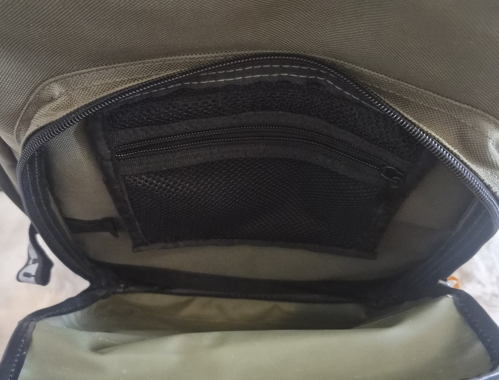 Rare Vintage B.U.M. Equipment Backpack Olive Green School Laptop Travel Bag Y2K