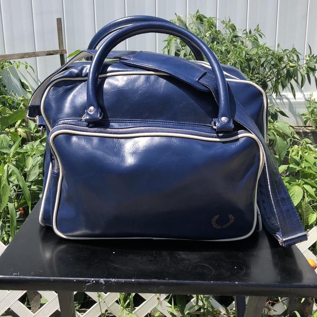 Fred Perry Holdall Leather PVC Blue/White Large Duffle Bag Luggage Carry On Bag