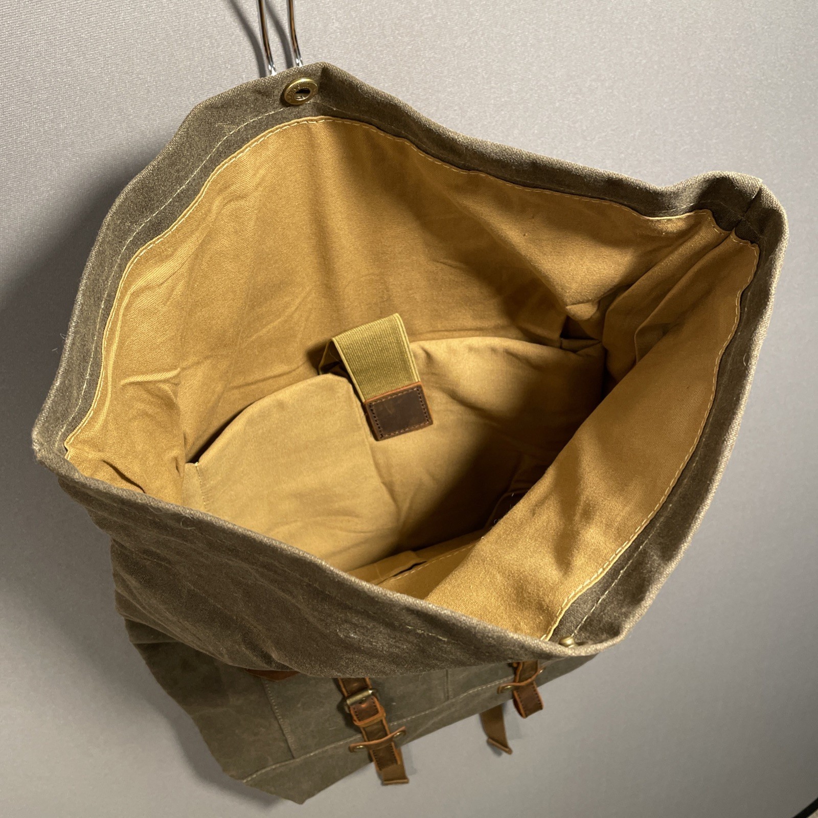 The Barrel Shack Handmade Oiled Canvas & Leather Cotton Backpack Rucksack Bruce