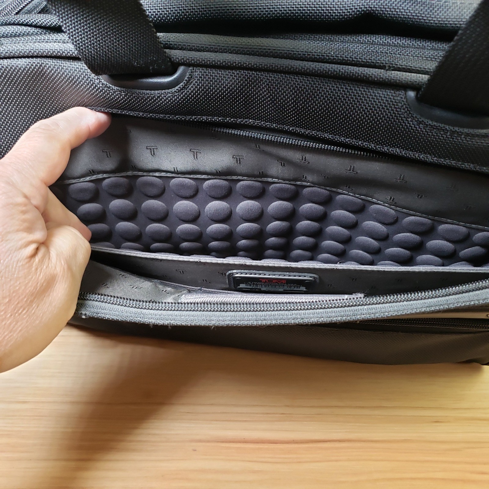 Tumi Alpha Boarding Tote Black Travel Bag Carry On Office Professional Career