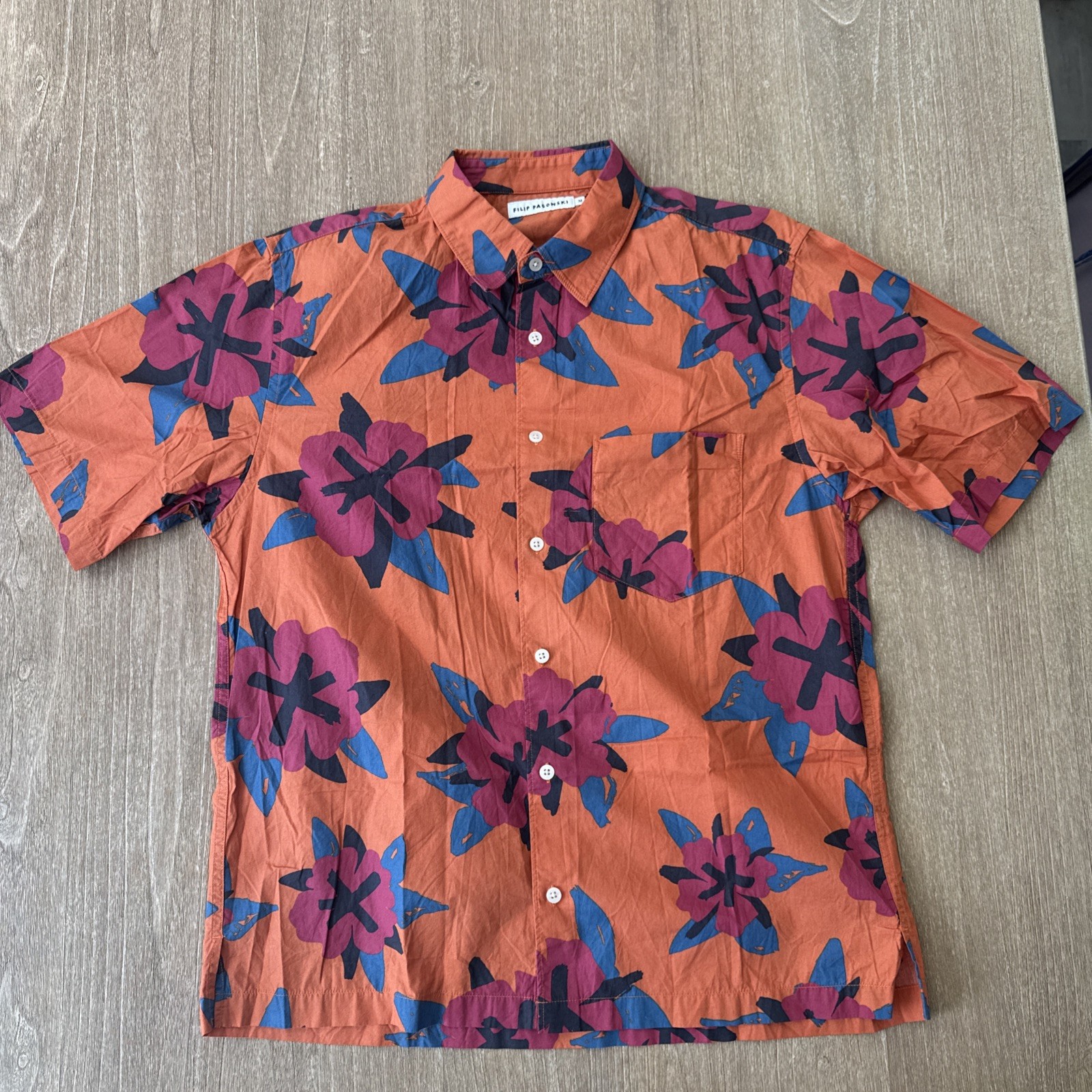 GU × Filip Pagowski Rare Orange Patterned Short-Sleeve Shirt, Size M – US Seller