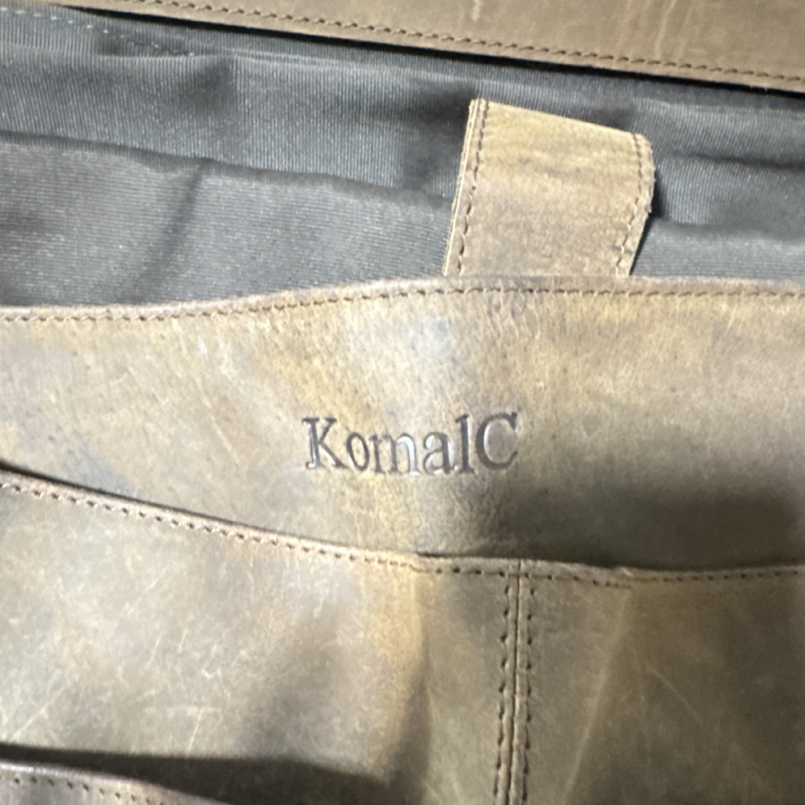 KomalC Brown Leather Messenger Bag Buckle/Zip Adjustable Strap Pockets Handle