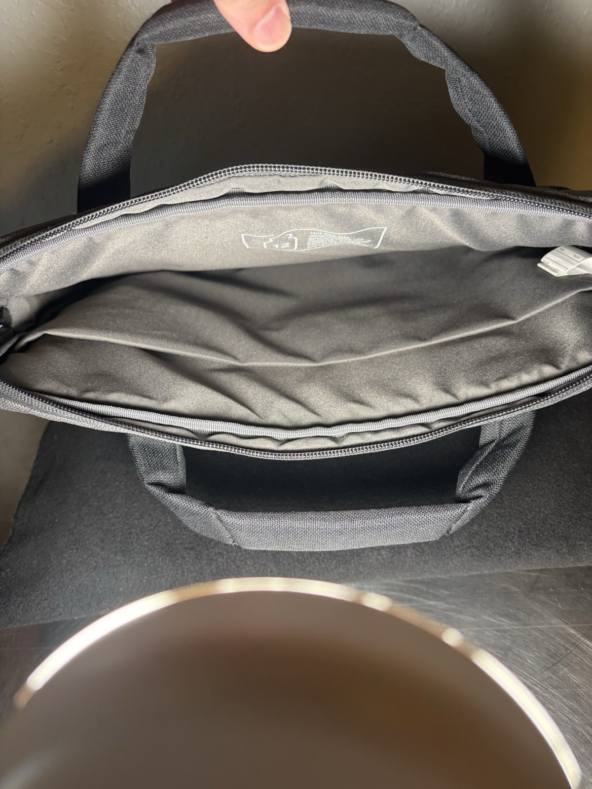 Targus 14″ Laptop Cypress Slim Briefcase with EcoSmart – Gray: Fits Up to 14″