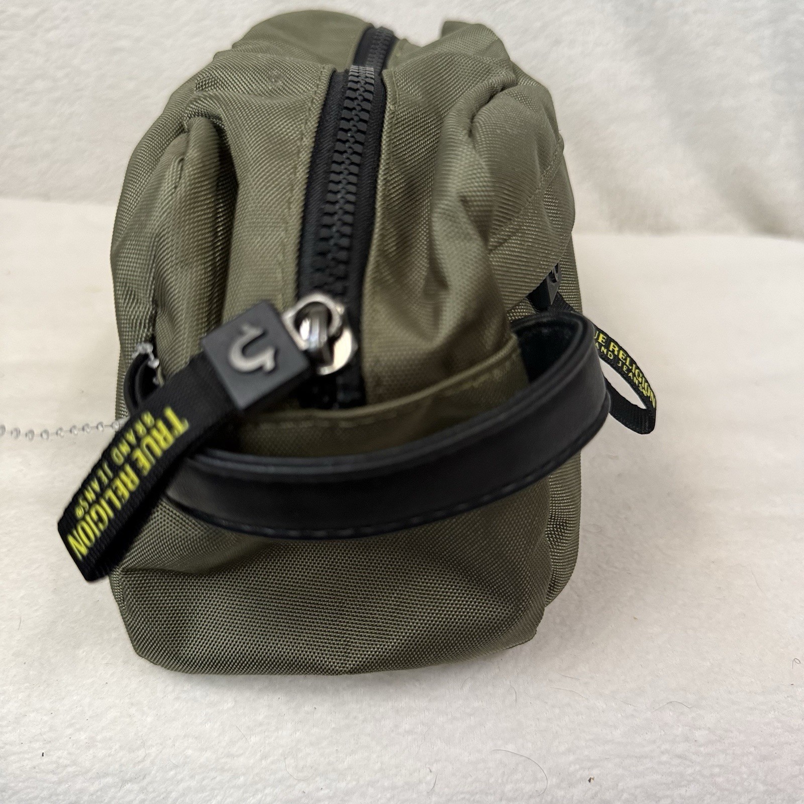 True Religion Men Toiletry Canvas Bag Handle Green W/ Horseshoe Logo 3 Zipper