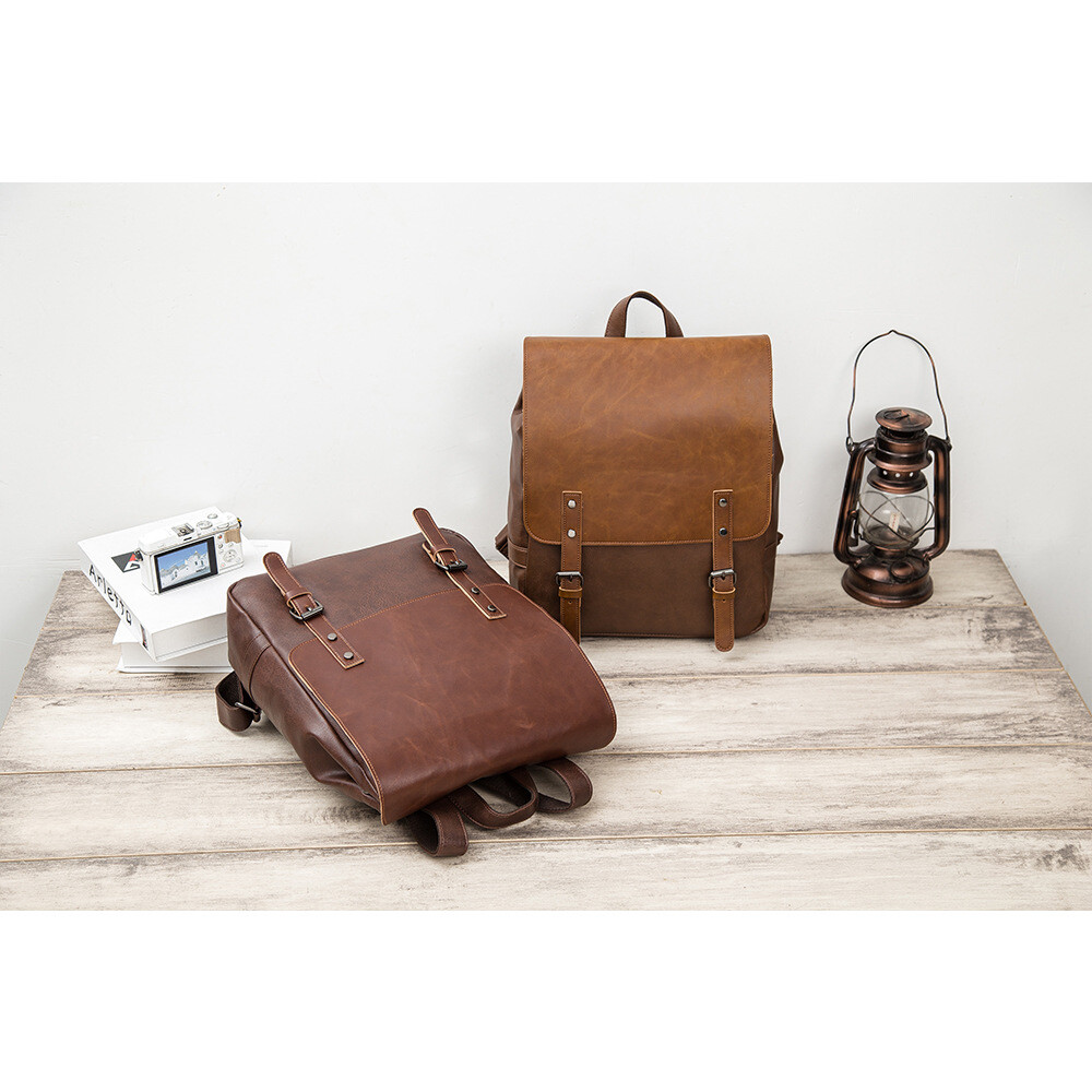 Men Large Capacity Leisure Travel Backpack Student Backpack Leather Backpack