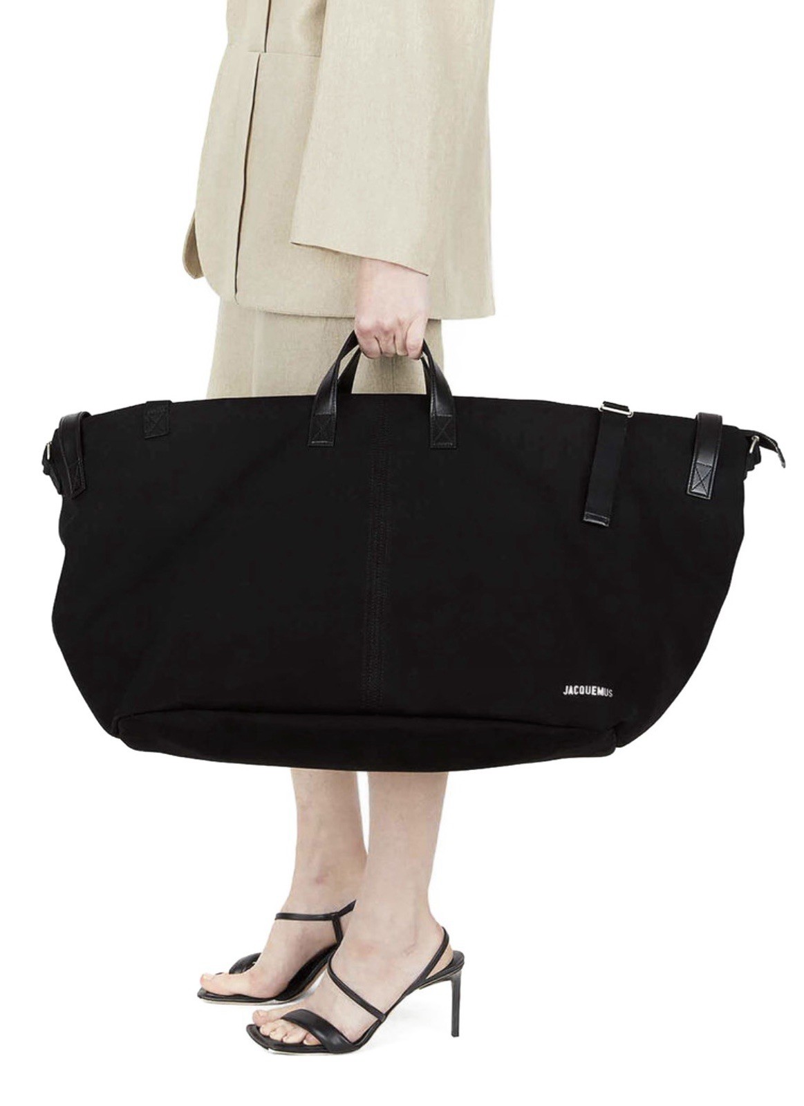 JACQUEMUS ‘Le Sac À Linge’ Weekend Canvas Duffle Bag